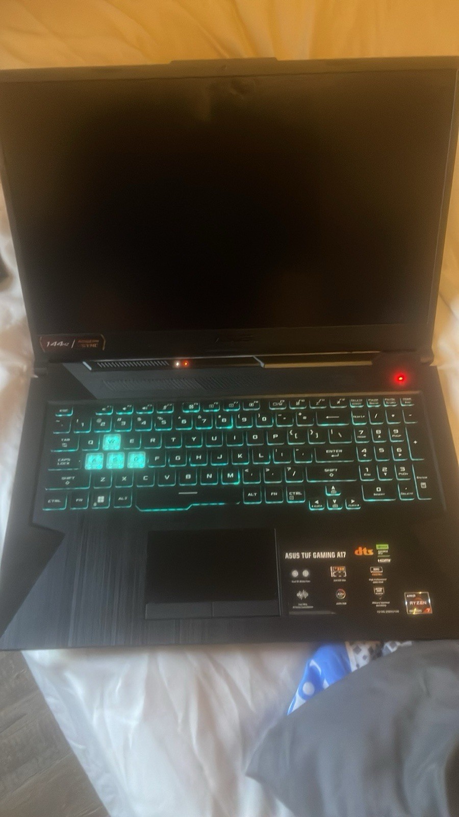 ASUS ROG Strix R7 15.6″ AMD Ryzen 7 6800H 16GB DDR4 1TB SSD RTX 3060 Win11