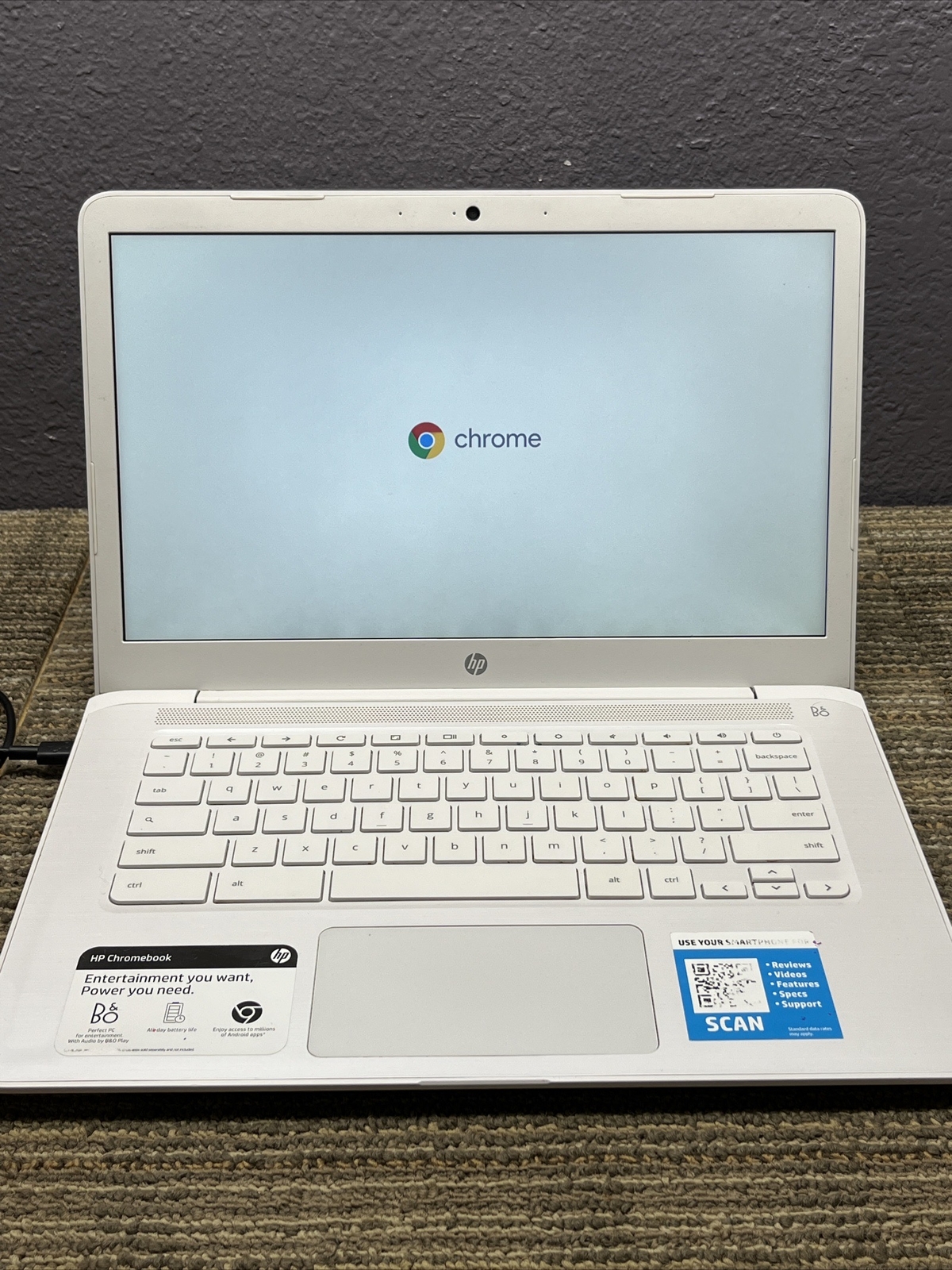 HP Chromebook 14″ Laptop, Snow White, 32 GB, 4 GB RAM (14-db0030nr) 3227