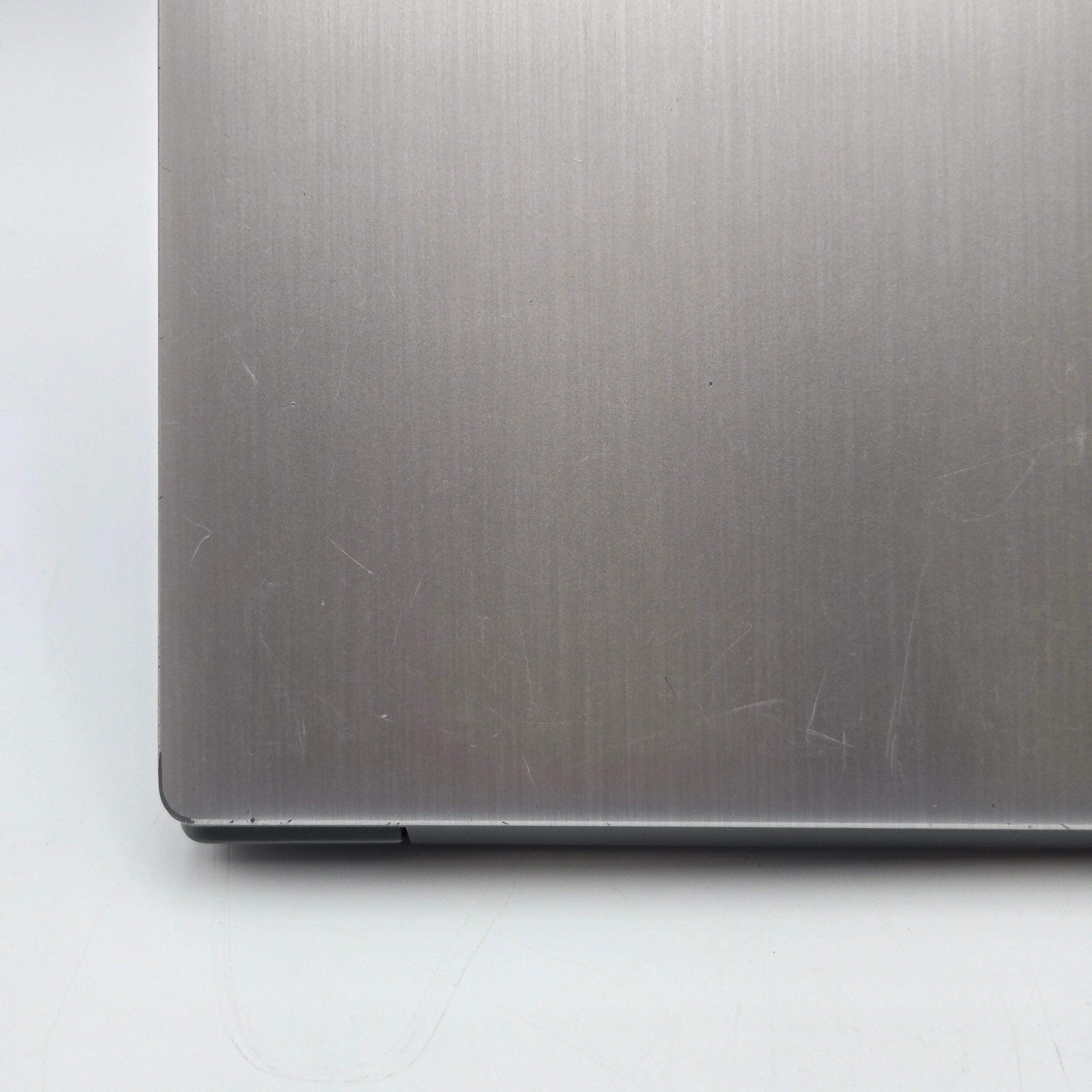 Incomplete Lenovo IdeaPad 3 Laptop Ryzen 3 3250U 8GB RAM *NO SSD or OS*