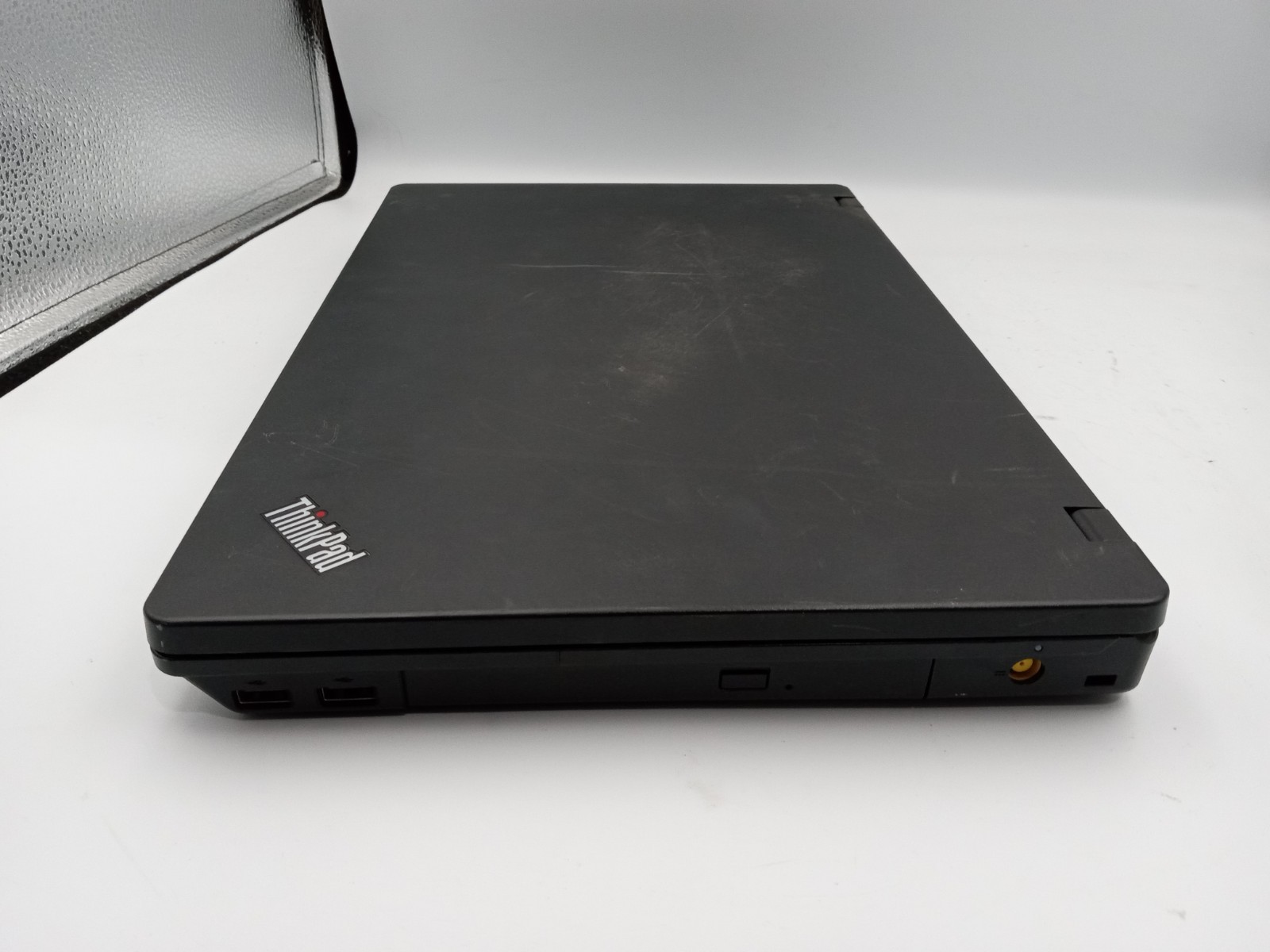Lenovo Thinkpad Edge 15 Laptop Intel i3-380M 4GB RAM – CRACKED SCREEN -RR