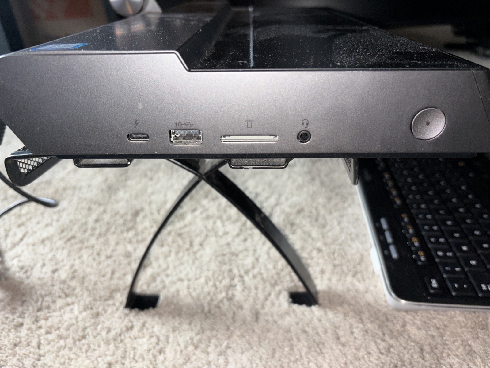 Lenovo Yoga A940 27″ i7-9700 3.0GHz 16GB 256GB SSD/1TB HDD RX 560X – Excellent
