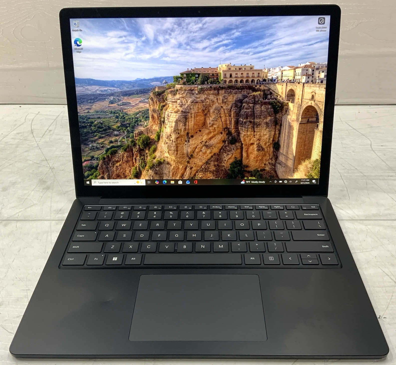 Microsoft Surface Laptop 5 (1951) | Intel Core i7-1265U 32GB DDR5 512GB SSD W10P