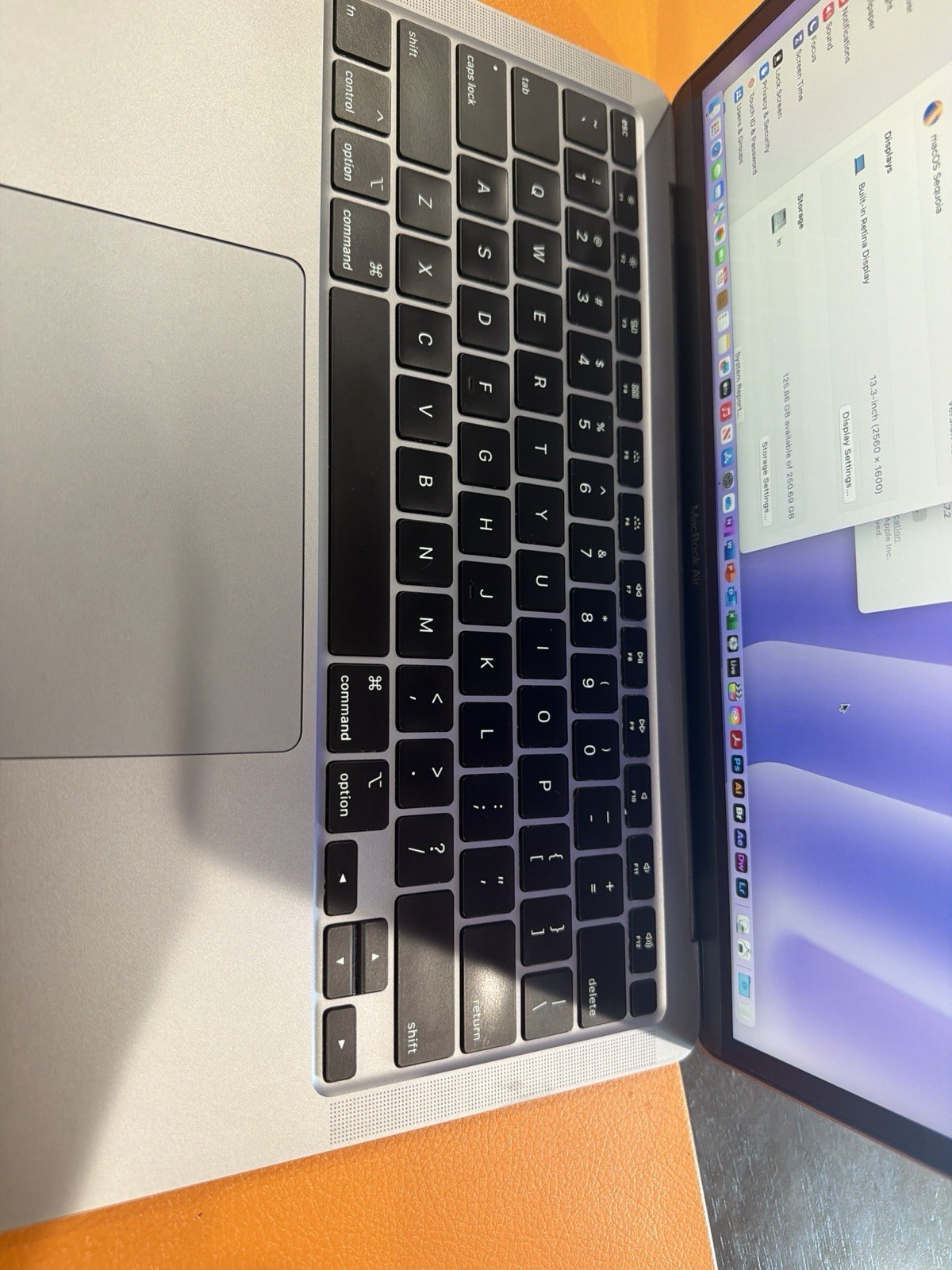 APPLE MACBOOK AIR 13” 2020 QUAD CORE i5 8GB RAM 256GB SSD! FAST 💨!!