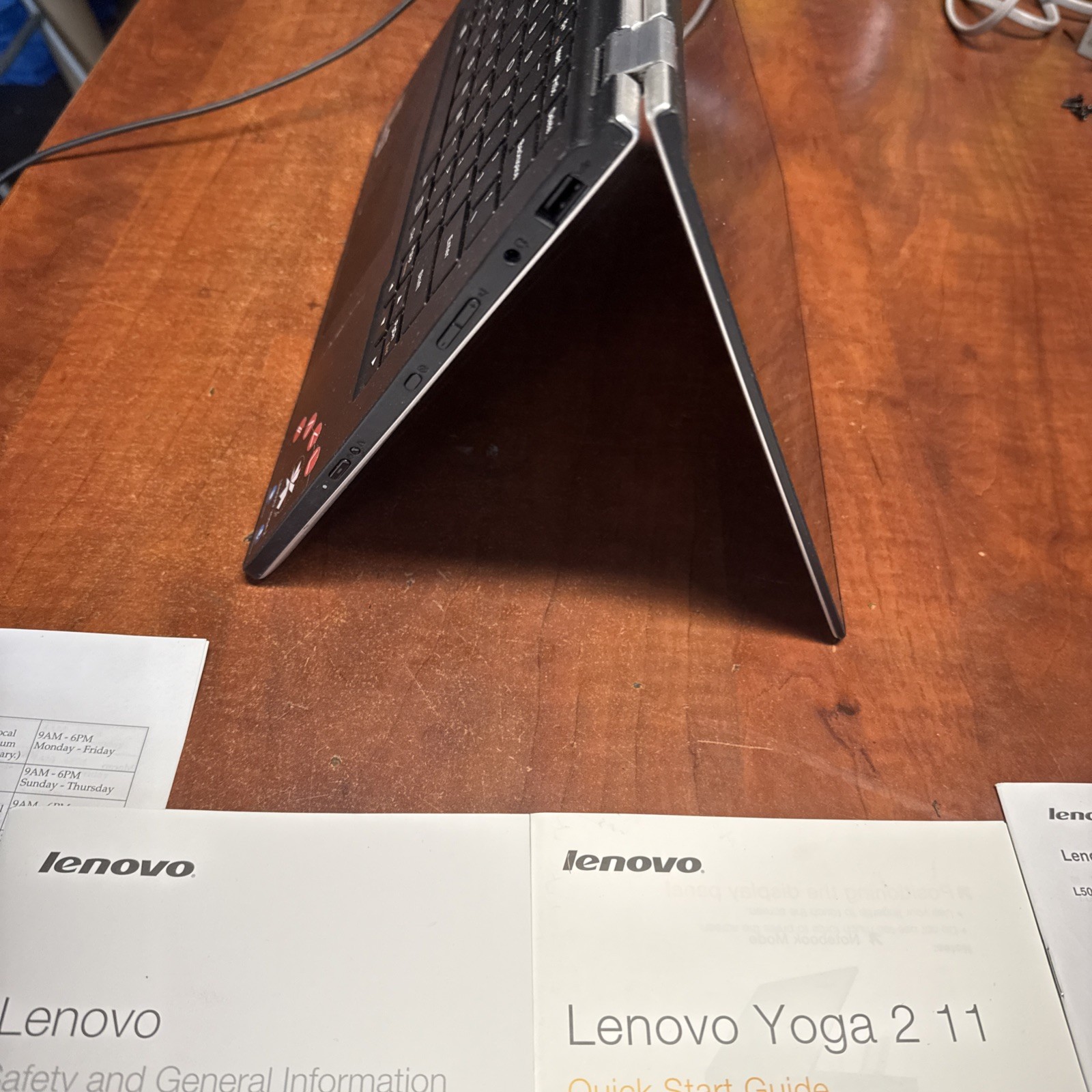 Used Lenovo Yoga 2 11 2-in-1 Convertible Laptop / Tablet 360° hinge Touchscreen
