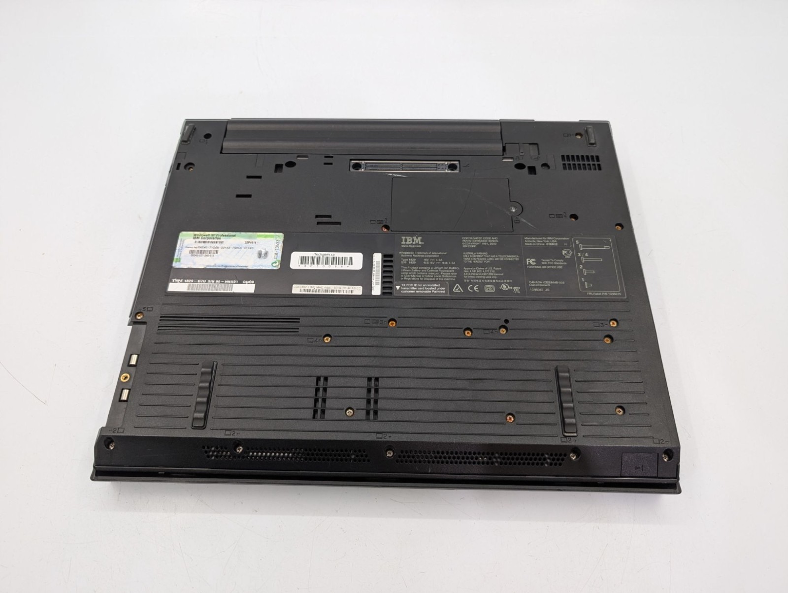 IBM ThinkPad R51 15″ Laptop Pentium M 1.50 GHz Boots to BIOS For Parts