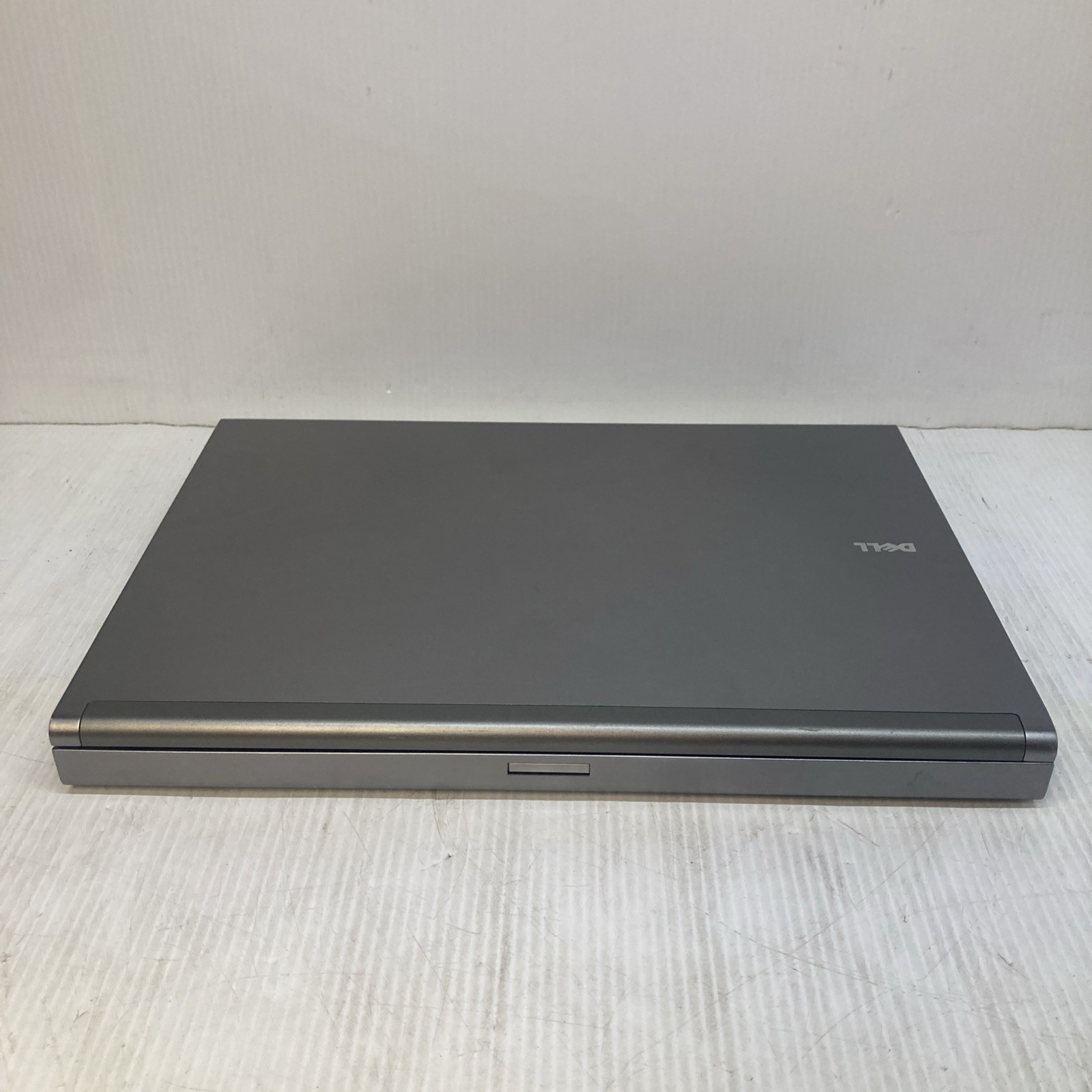 Dell Precision M6400 intel Core 2 Duo P8600 2.40GHz 4GB no HDD Boot to BIOS