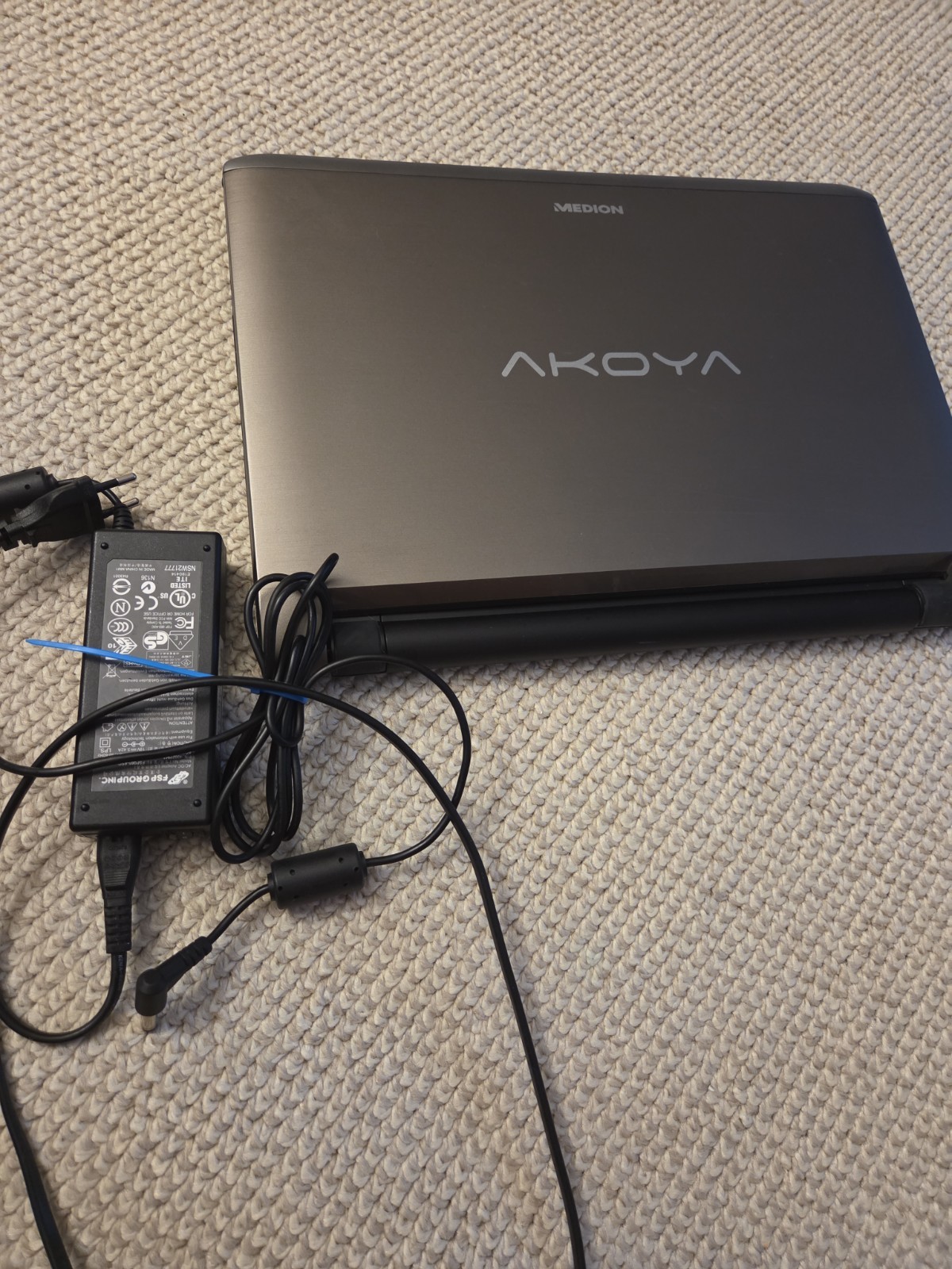 Medion Akoya S621xT Touch | Intel Core i3 | 6GB RAM | 120GB SSD | Windows 10