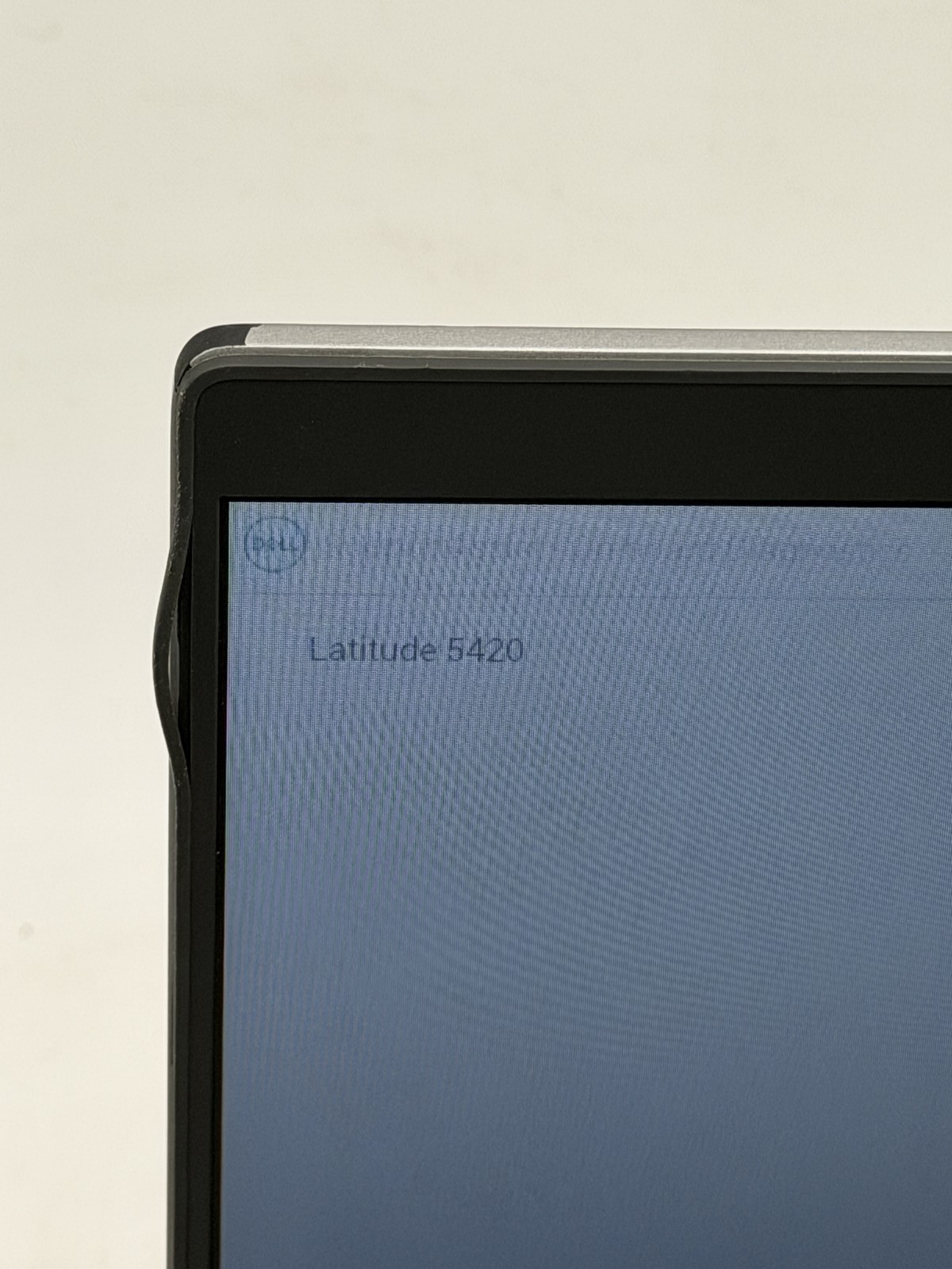 Dell Latitude 5420 14″ 8GB 256GB i5-1135G7 NO OS Read