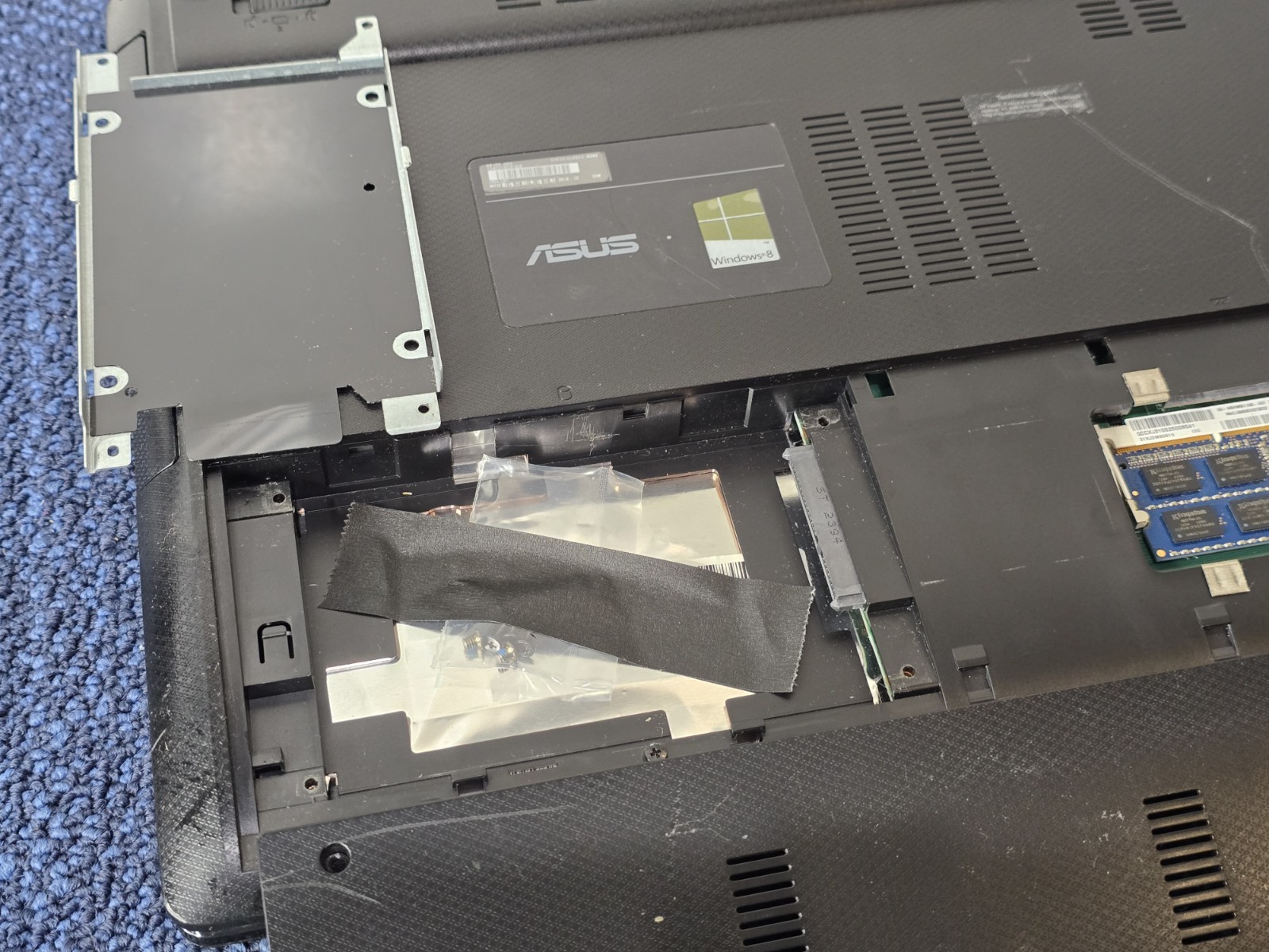 Asus X55A Series Laptop Notebook PC Black For Parts / Repair | No HHD