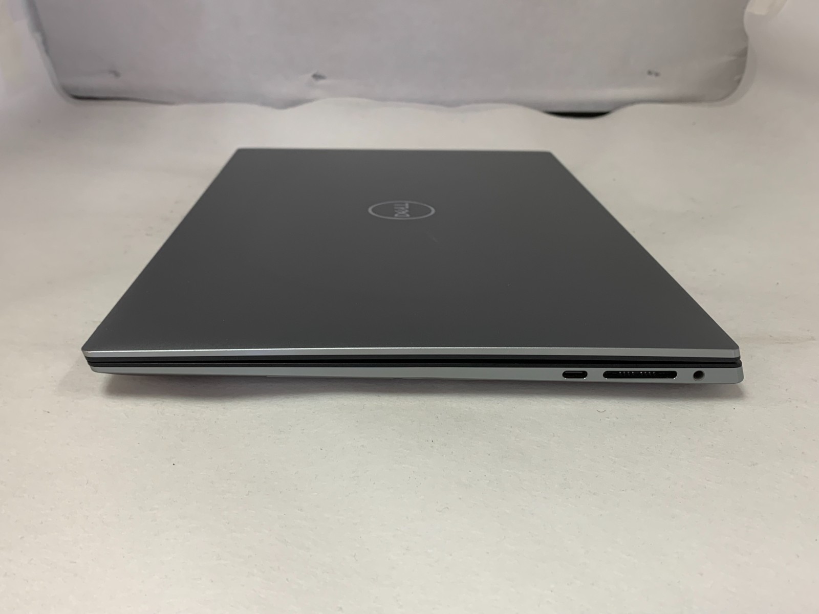 Dell Precision 5560 15.6″ UHD+ Touch i7-11850H 32GB 512GB NVMe NVIDIA T1200