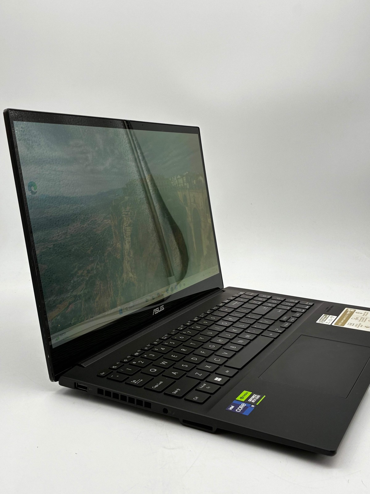 Asus QV540VJ 16-inch Core i9 10th Gen 16GB RAM 1TB RTX 3050 Laptop – Used B
