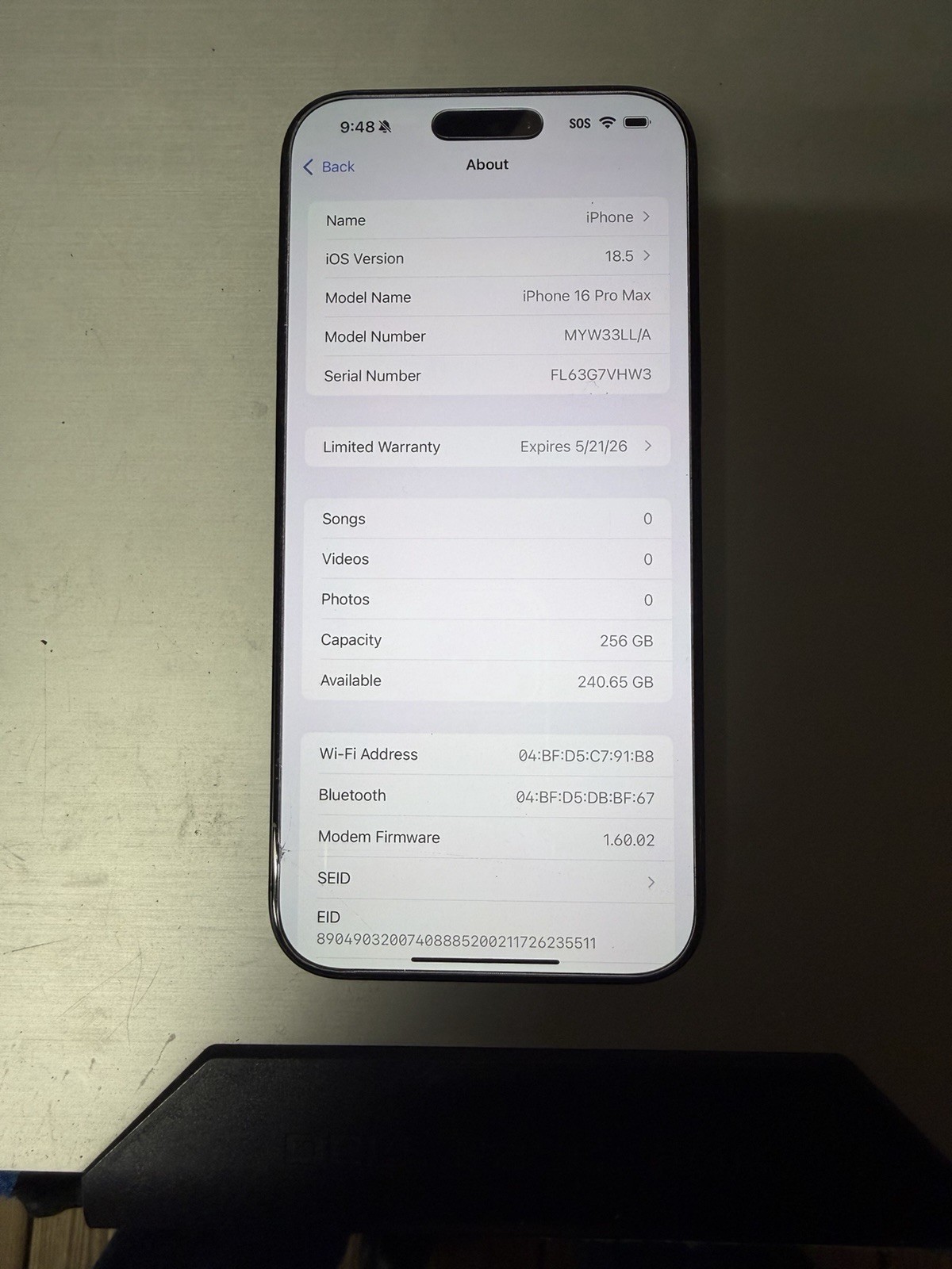 Apple iPhone 16 Pro Max – Spectrum-256 GB Titanium-case Mint-READ Carefully