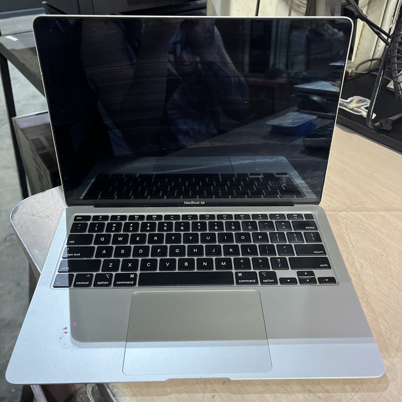APPLE MACBOOK AIR 13″ SCISSOR,2020 CORE I3-1000NG4 1.1GHZ 8GB RAM 256SSD