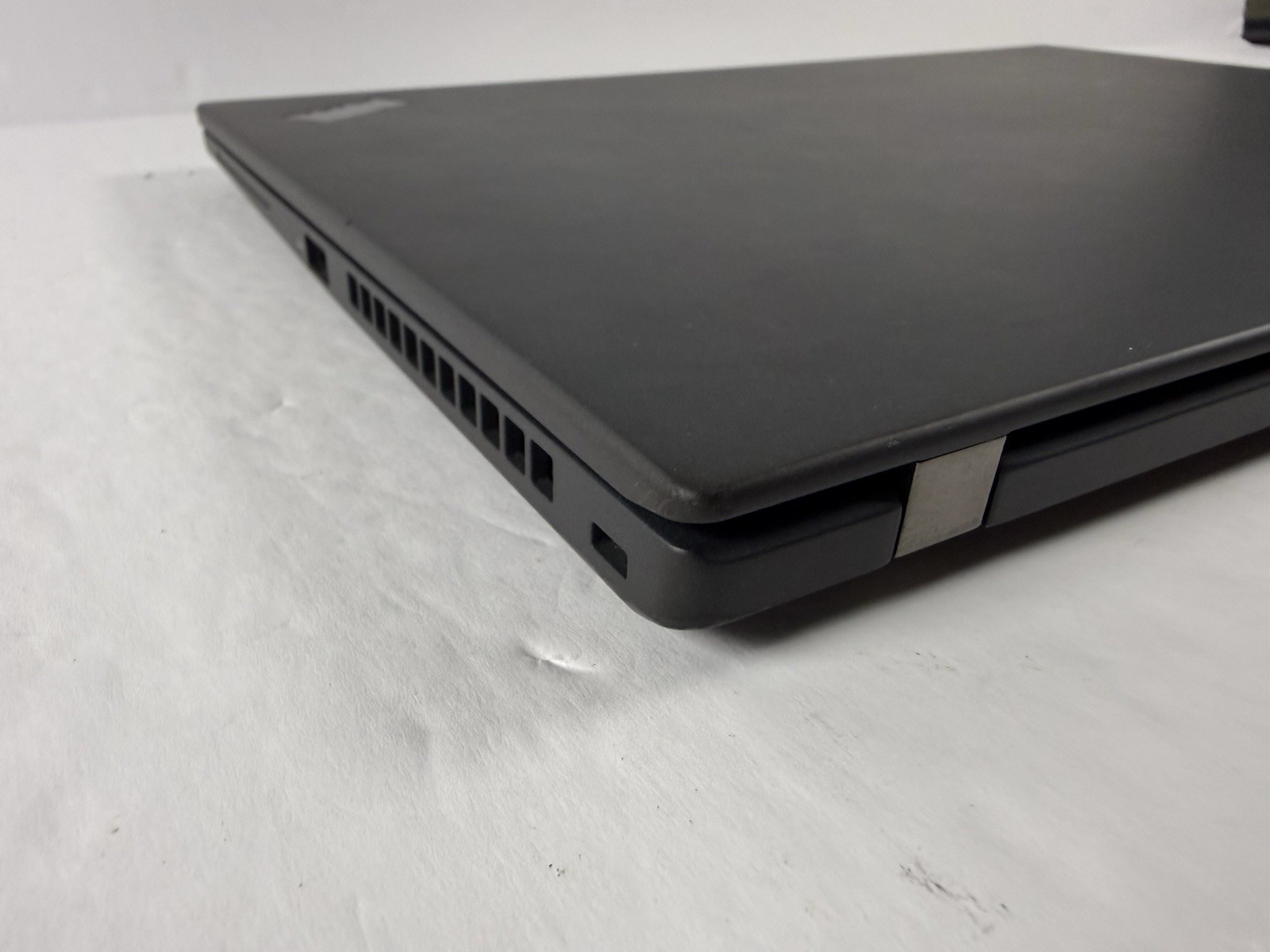 Lenovo ThinkPad T14s Gen 2 i7-1185G7 32GB 14″ FHD 1920×1080 512GB WWAN 4G Touch