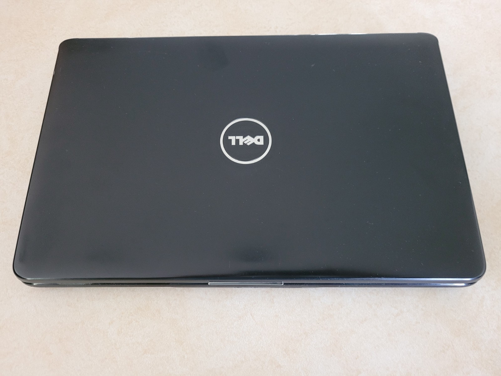 Dell Inspiron 1545 Laptop Pentium Dual Core T4400 4G RAM Windows 10/Linux Mint
