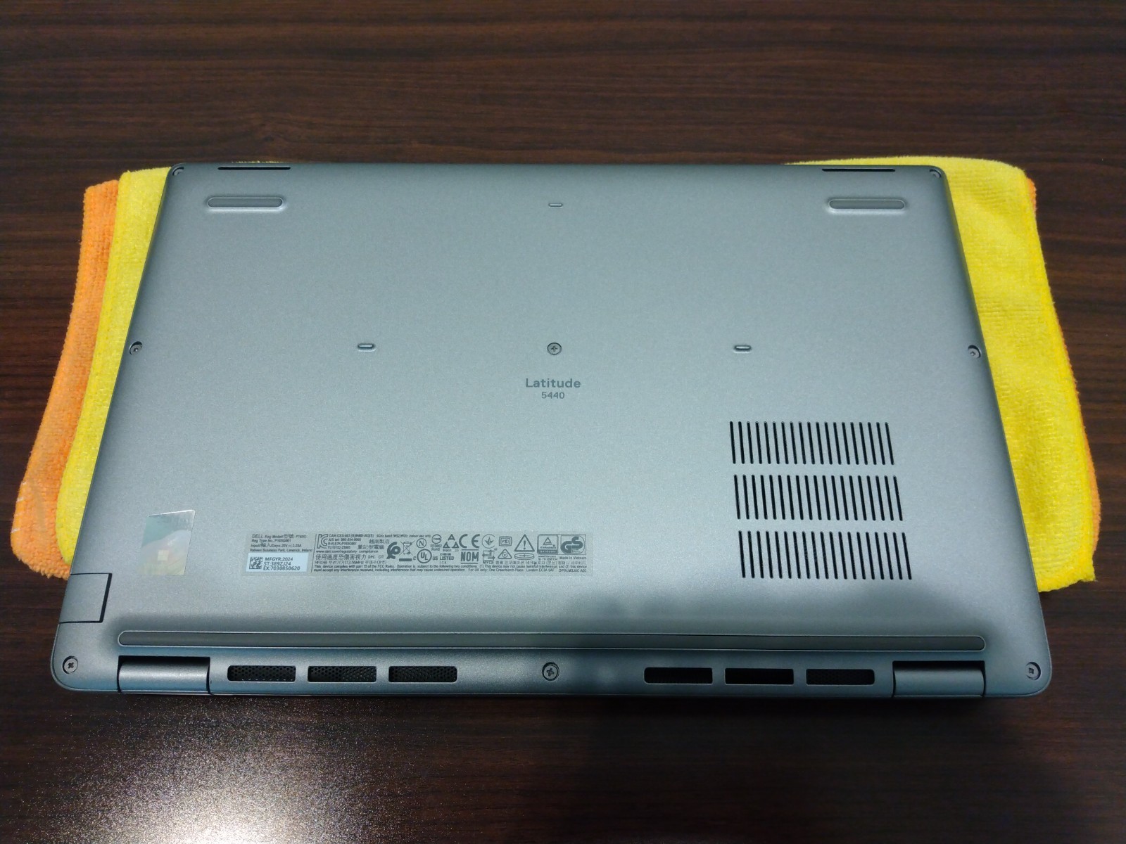 Dell Latitude 5440 14″ Laptop Intel i5-1335U 32GB SSD 512GB SSD EXCELLENT COND