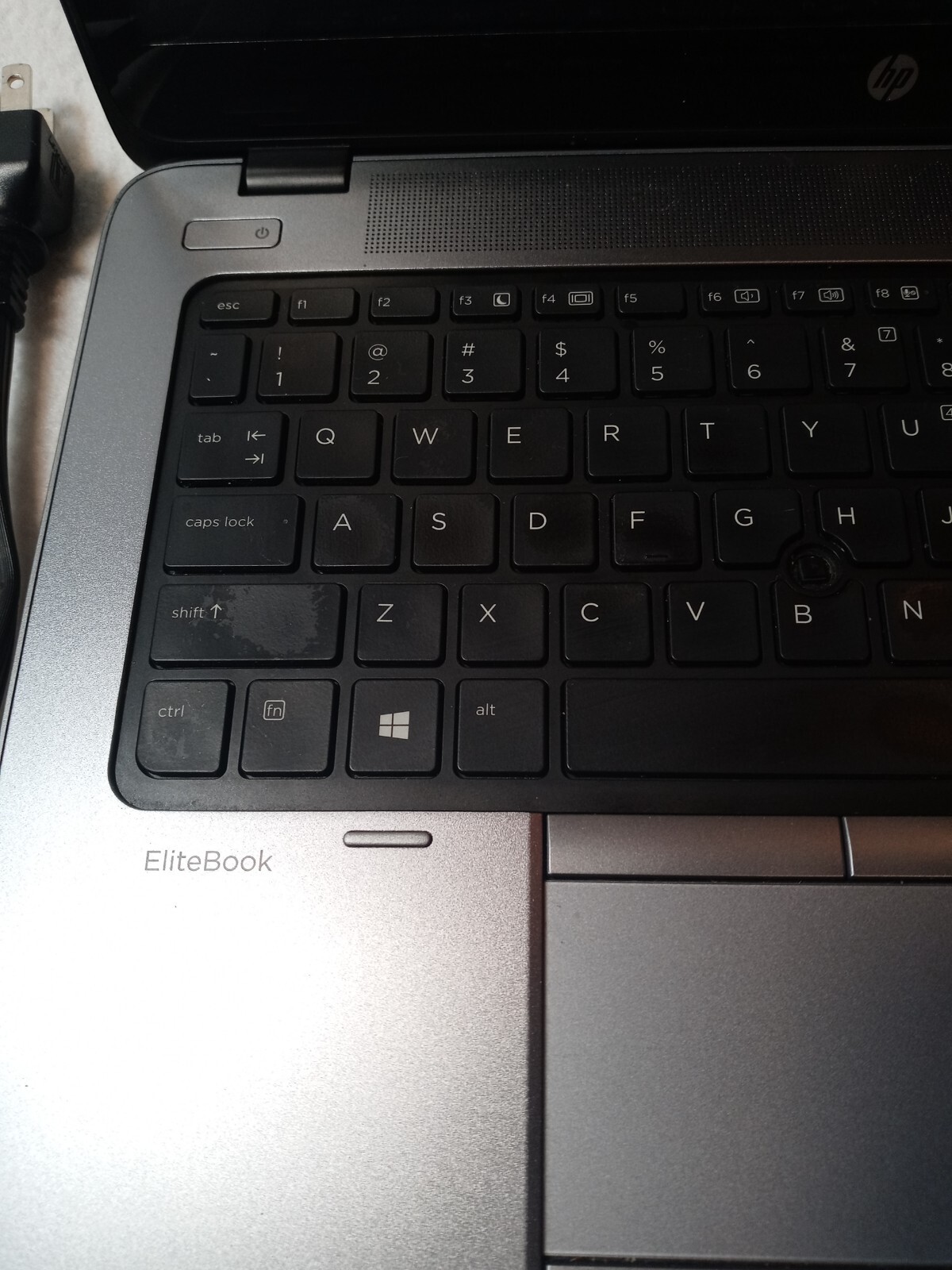 HP EliteBook 840 16″ – Tested – Works- W/ CHARGER
