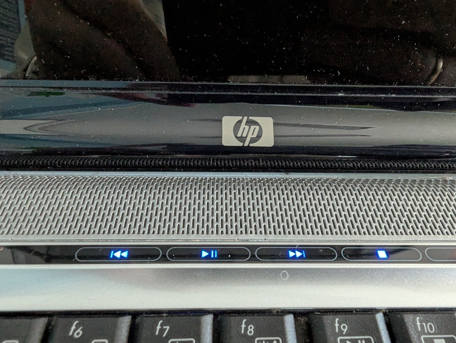 HP Pavilion DV6500 Laptop – Pentium T2310, 60gb HDD, 2gb RAM.