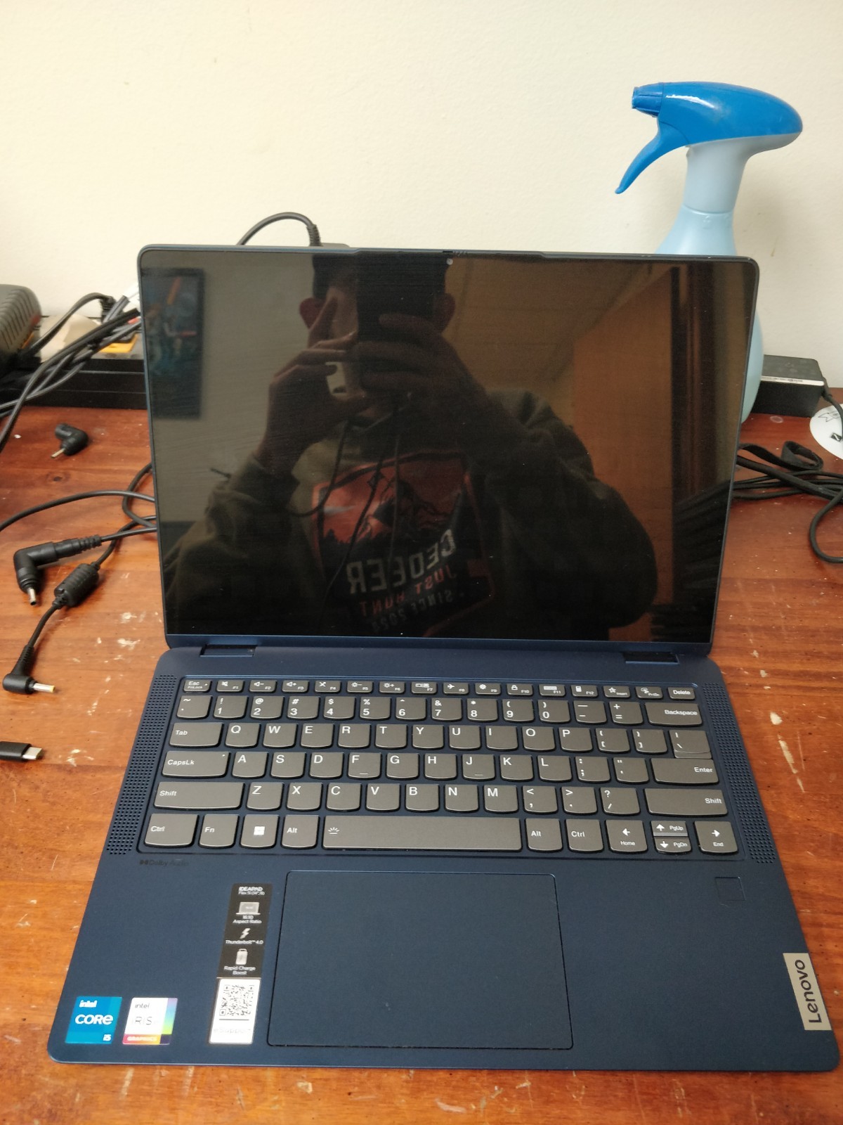 Lenovo IdeaPad FLEX 5 16IRU8 INTEL I7 150U@1.40GHz 8GB RAM NO DRIVE PARTS 8898