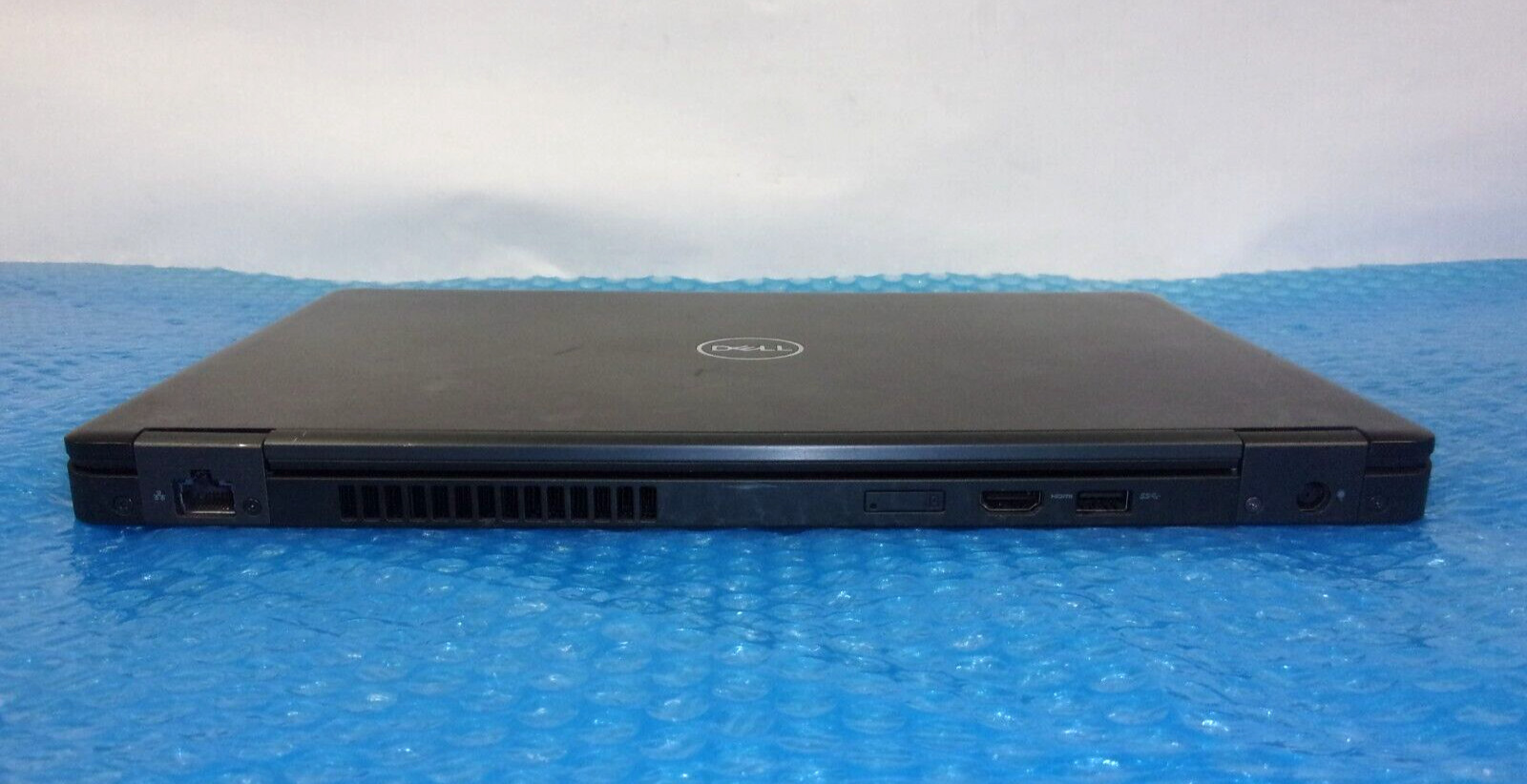 Dell Latitude 5490 14″ Intel Core i5 7th Gen 8GB RAM 256GB SSD Win 11 Pro