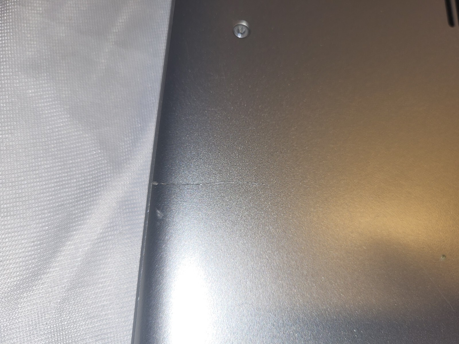 HP ProBook 645 G4 14″ TouchLaptop AMD Ryzen 5 Pro 2500u 2.0 8GB 256GB SSD Win10