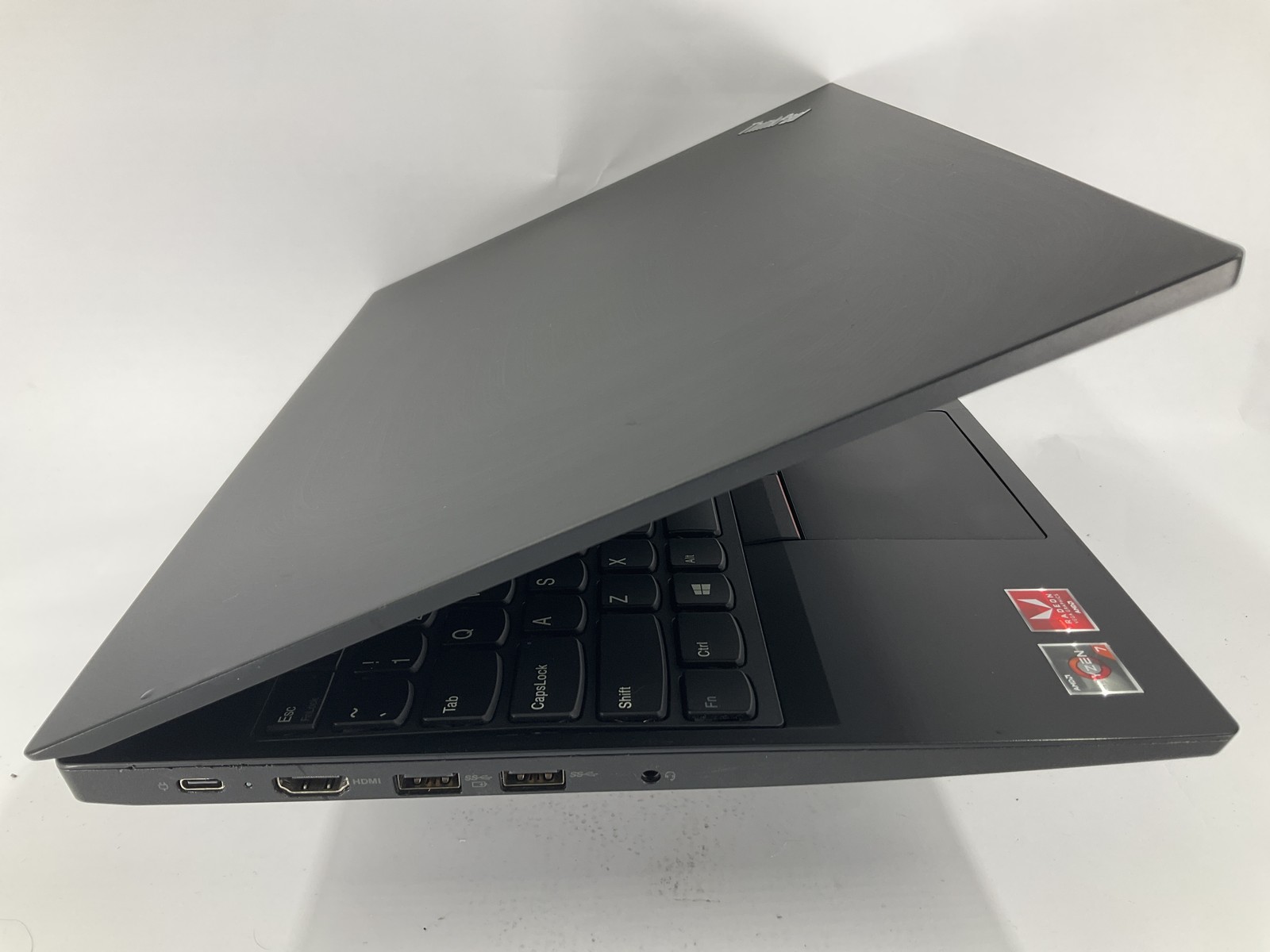 Lenovo ThinkPad E595 15.6″ AMD Ryzen 7 3700U 512GB 16GB B Win 11 Pro