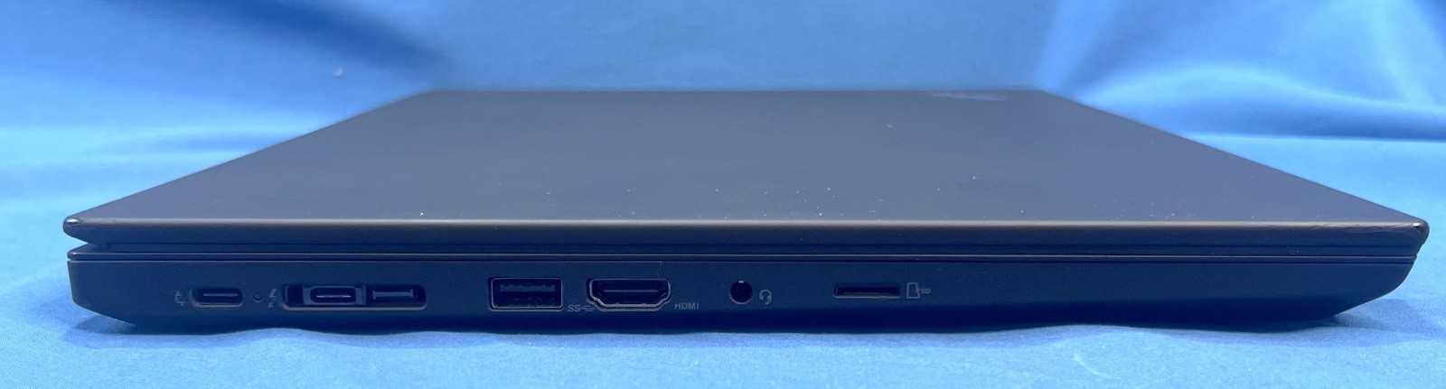 Lenovo ThinkPad P15s Gen 1 – i7-10510U, P520, 16GB RAM, 512GB NVMe – Win11