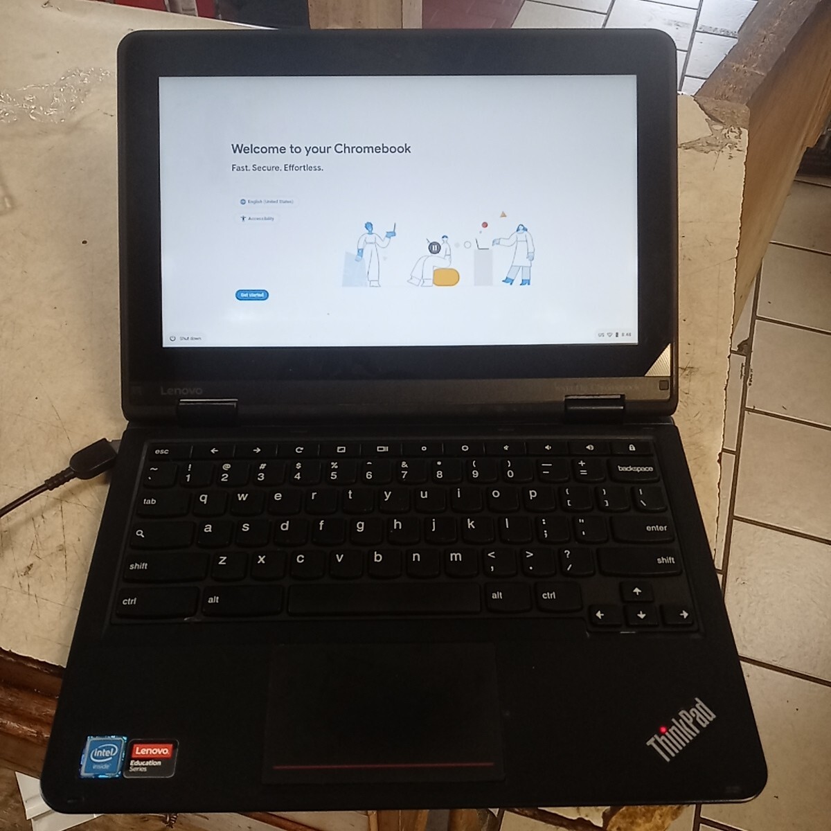 Lenovo ThinkPad Yoga 11e 11.6″ N3160 4GB 16GB SSD Touchscreen 2-in-1 Chromebook