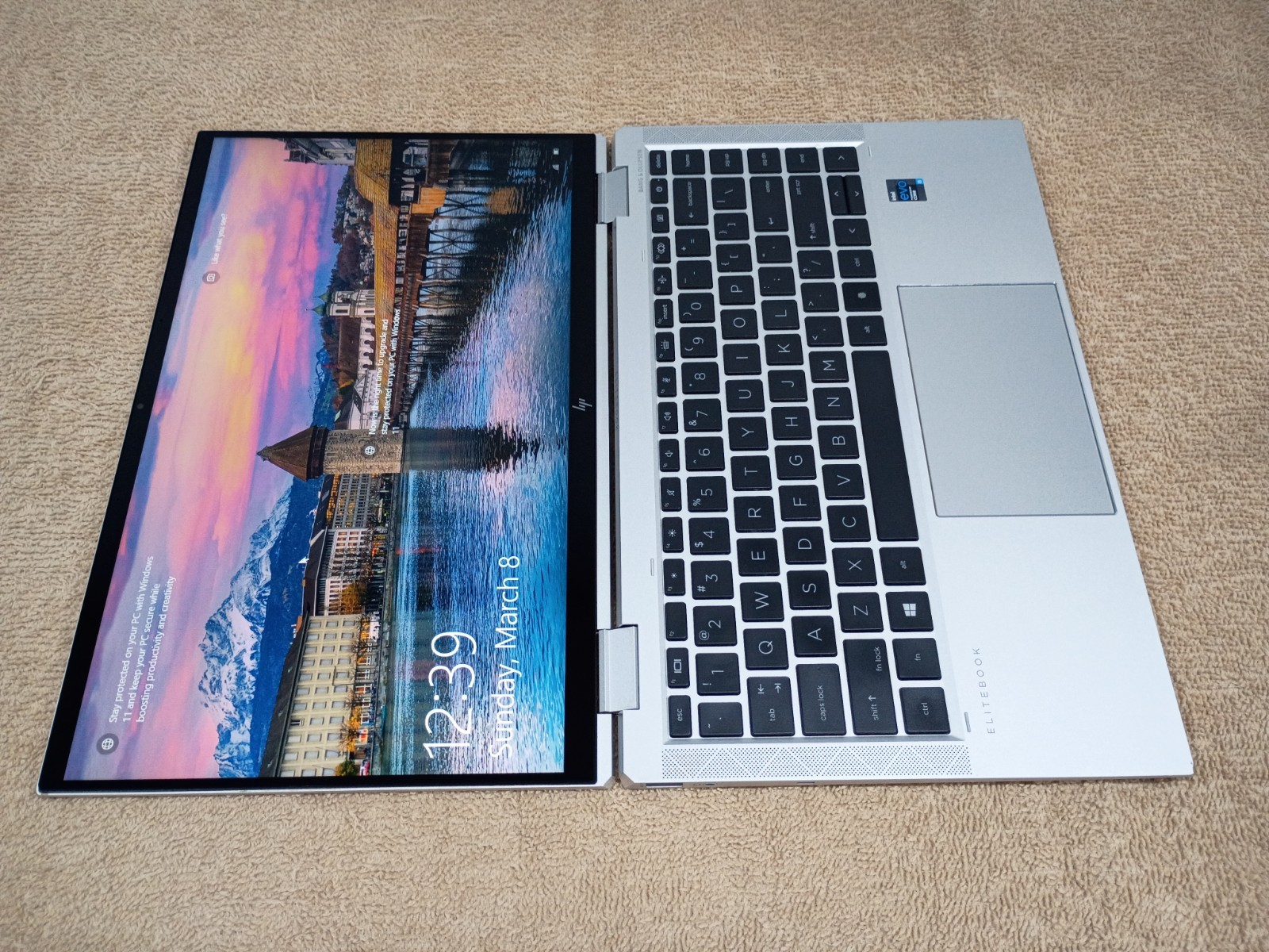 HP EliteBook x360 1040 G8 Intel Evo i5 256GB SSD 16GB RAM Backlit Key Win11 Pro