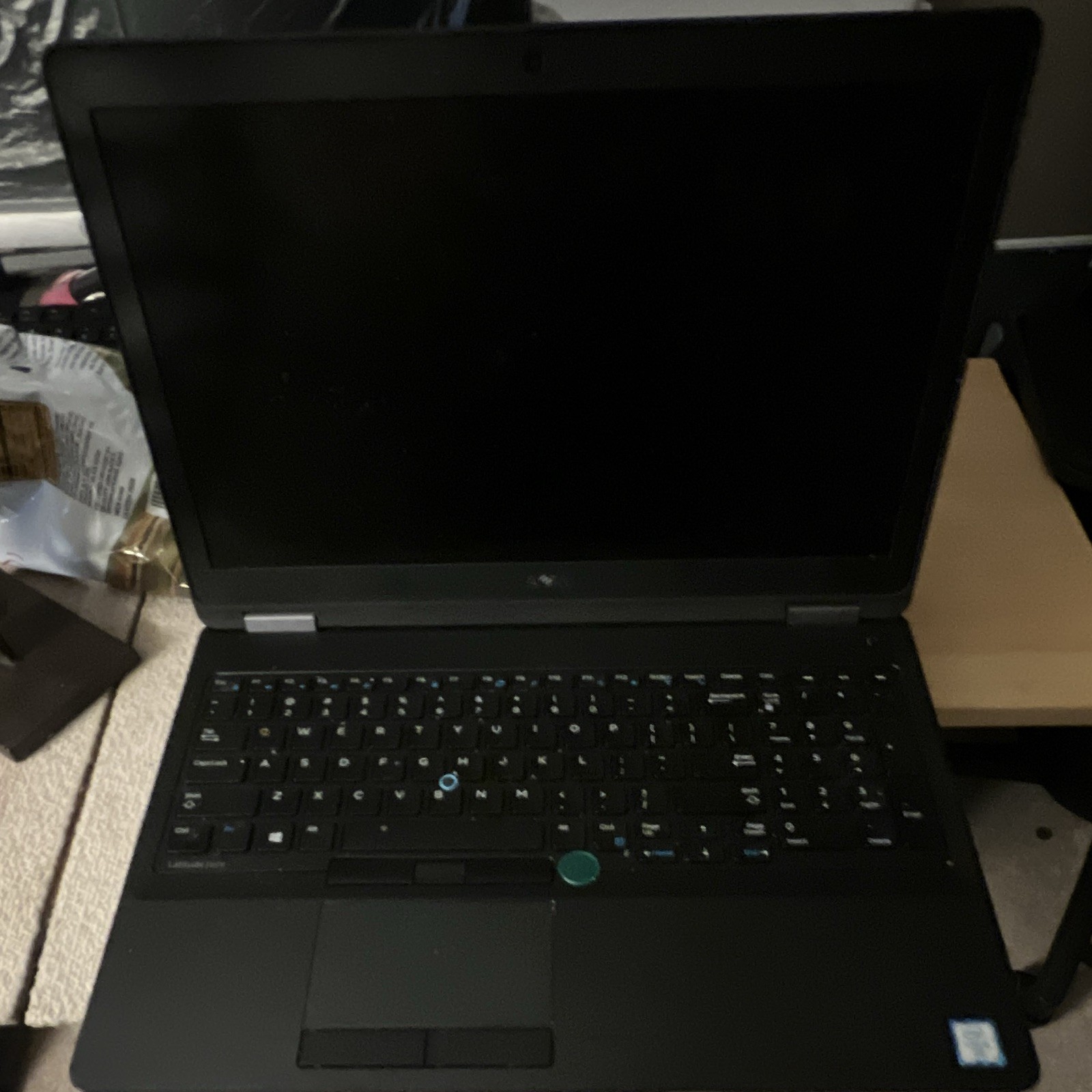 Dell Latitude 15.6″ Black Laptop Intel Core i5, Integrated Graphics