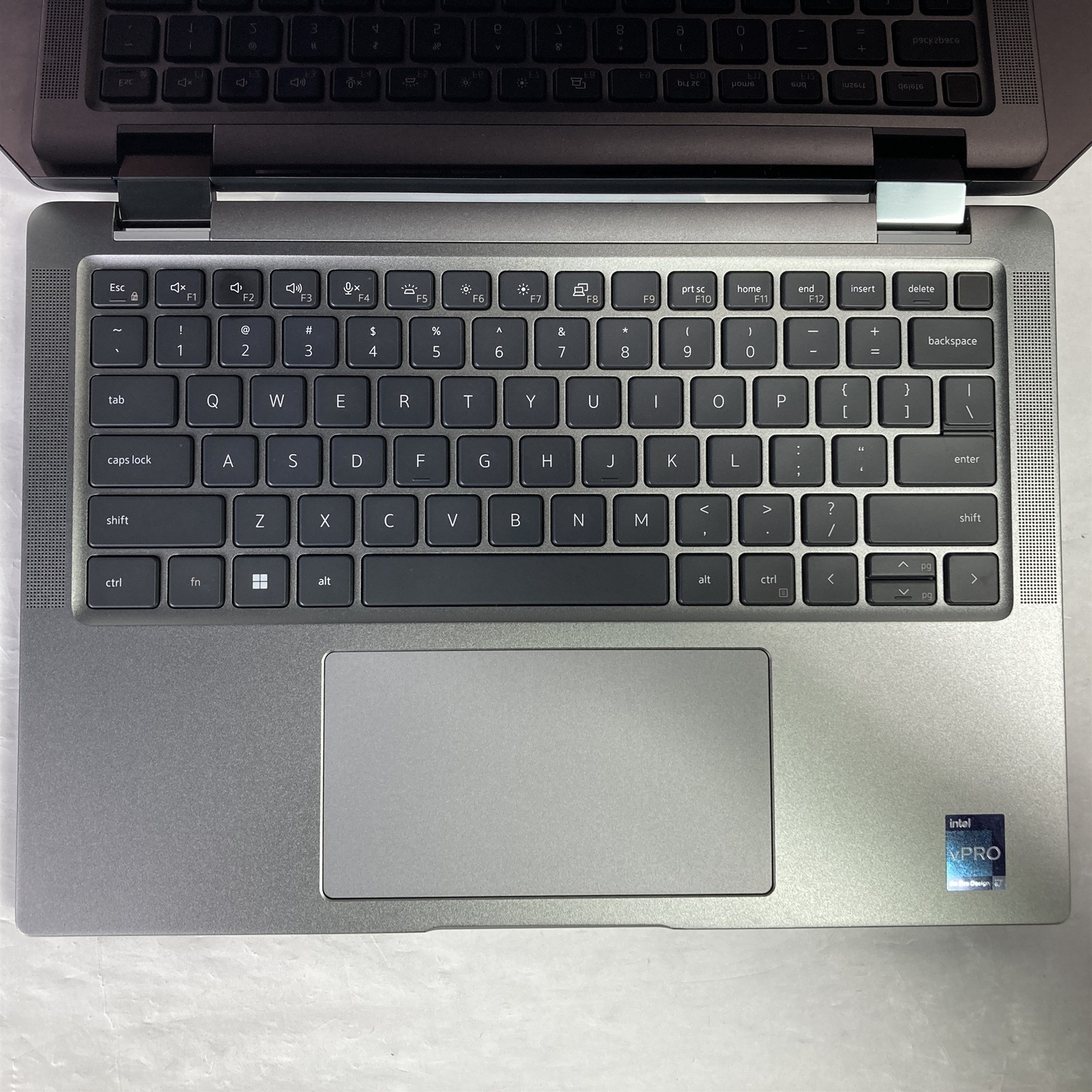 Dell Latitude 7440 14″ Laptop Core i7-1365U 1.8GHz 32GB 256GB NVMe SSD – Win 11