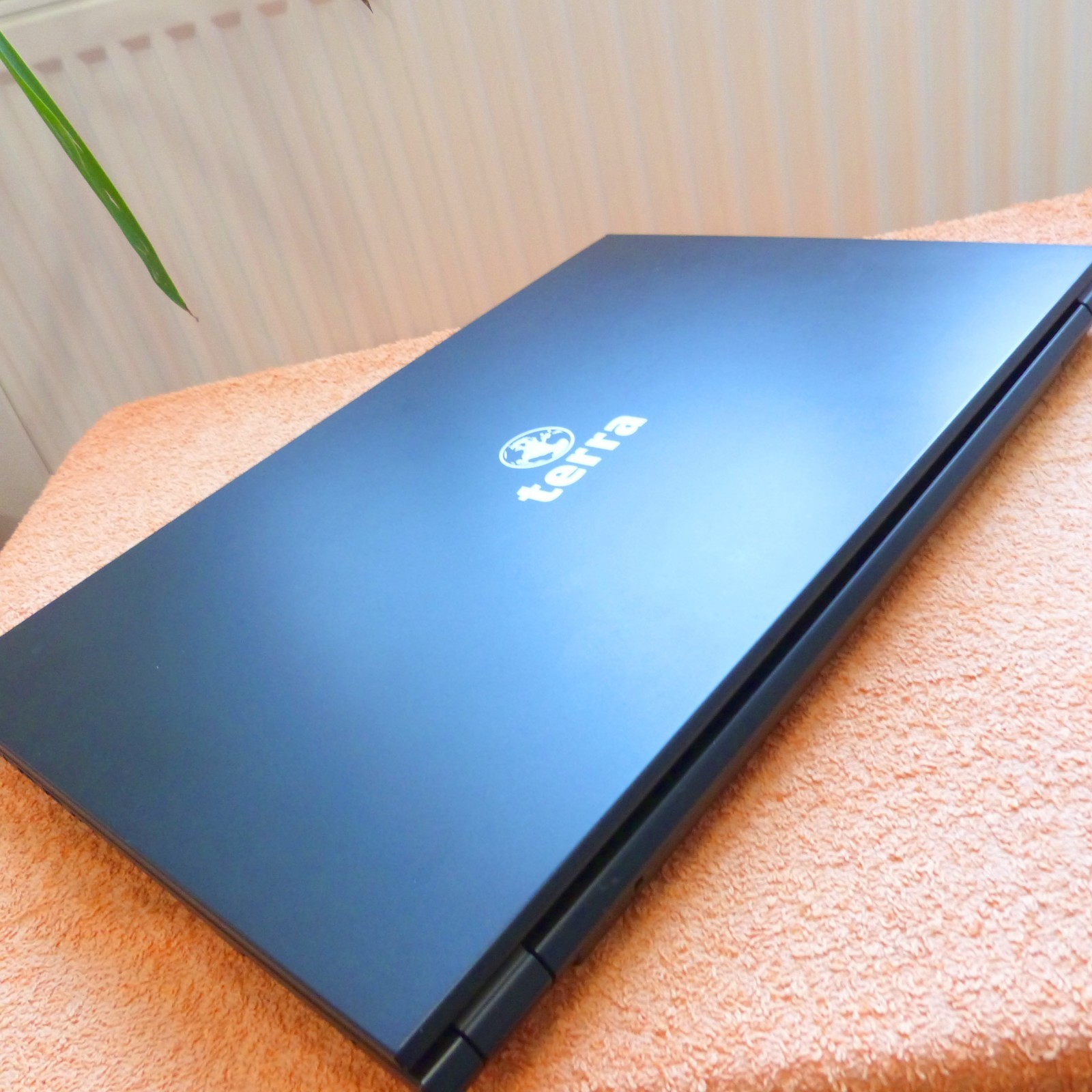 Terra 1716 17-inch Full HD 144Hz Ultrabook | i5 10th Gen | SSD | Windows 11…