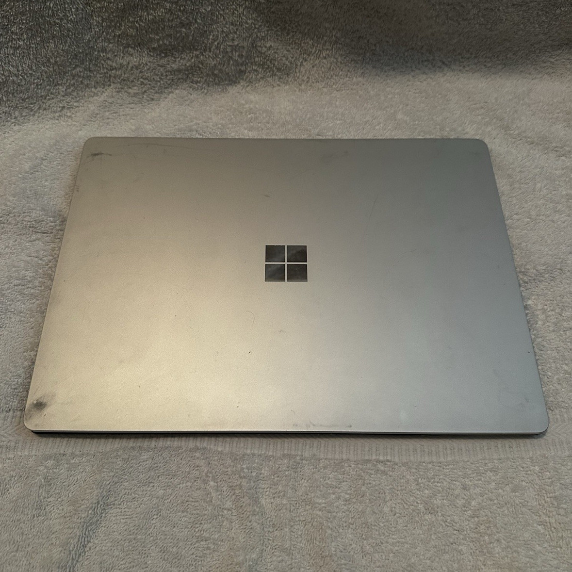 Laptop Parts/Repair Intel i5 256GB SSD Base Model Cracked Screen AS-IS