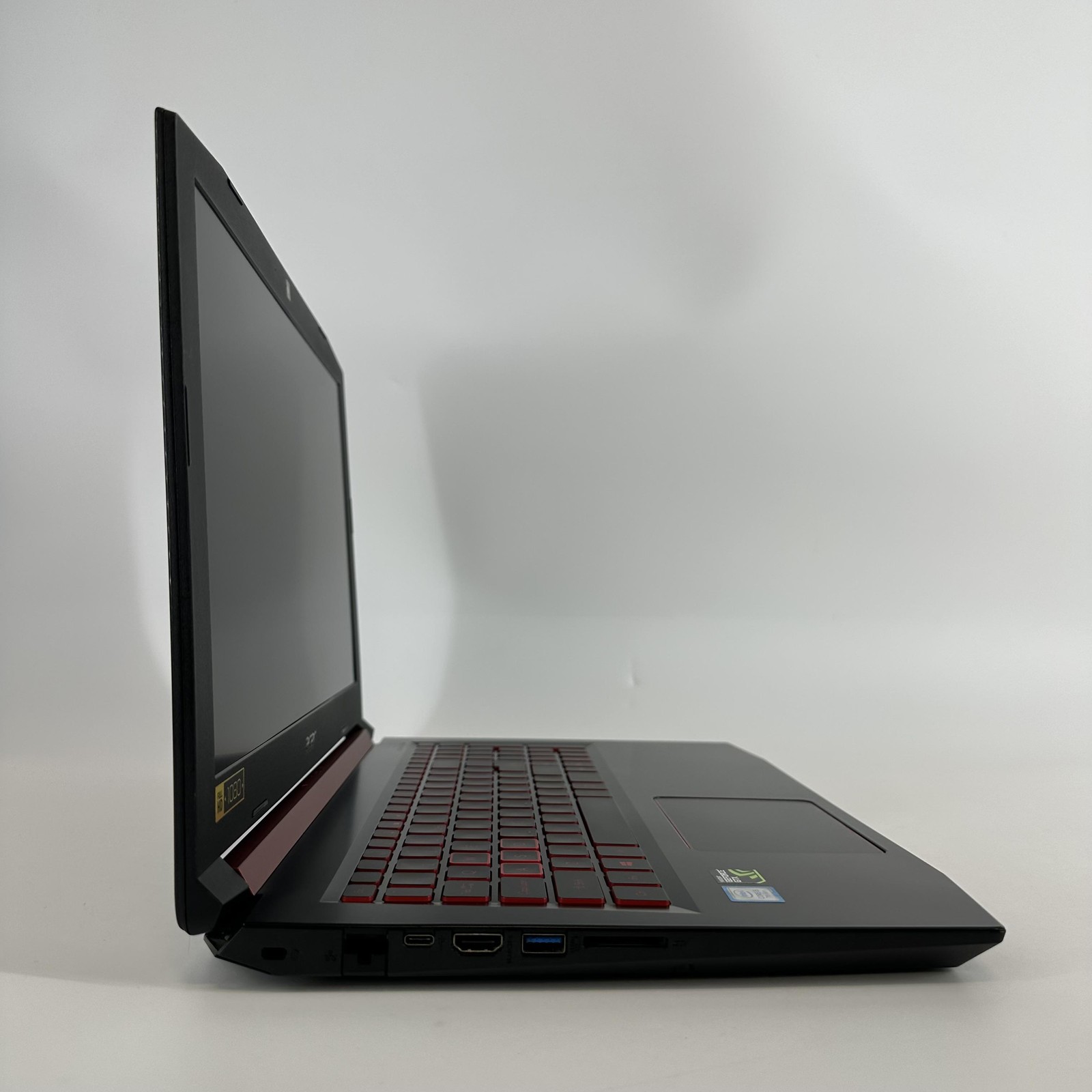 Acer Nitro 5 15.6 FHD i5-7300HQ 2.50GHz 16GB 256GB SSD/1TB HDD GTX 1050 Ti Good
