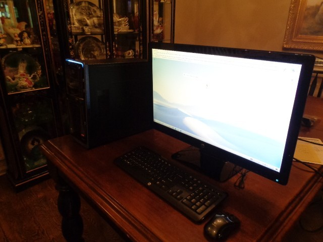 HP Pavilion P7 – 1517 CB Computer w/Beats Audio – AMD Radeon HD 7660D Graphics