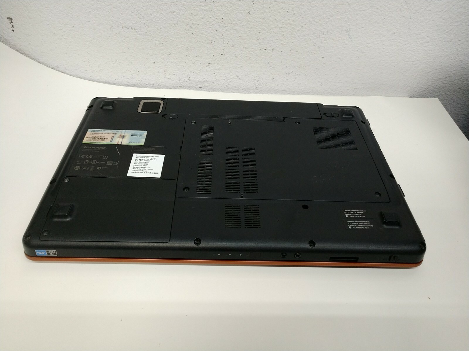 Lenovo Y550 Laptop Intel Core 2Duo T6600 2.20GHz 4GB RAM 250GB HDD BT DVD Win10