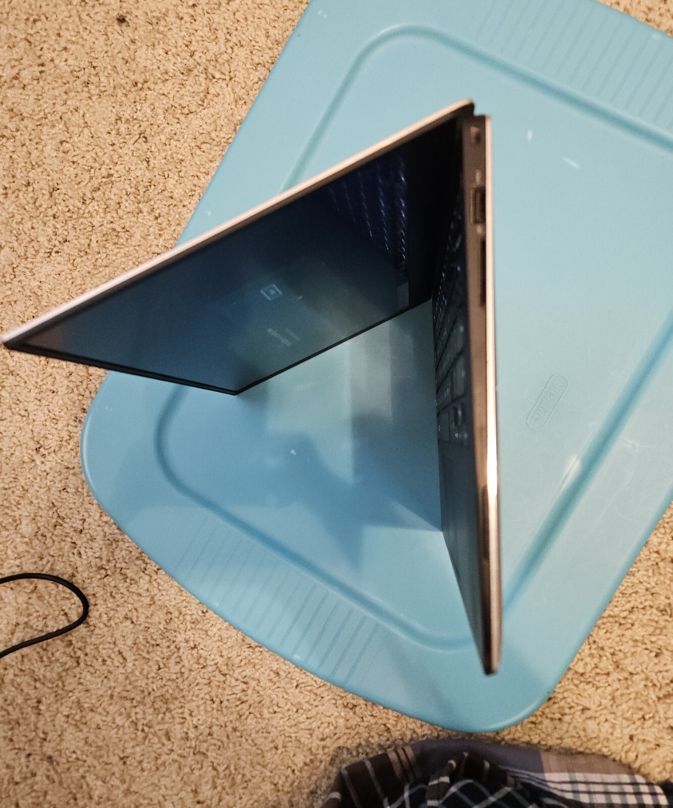 Dell XPS 13 9343 13″ Laptop I3-5010U 2.10GHz 4GB RAM 128GB SSD Win10Pro