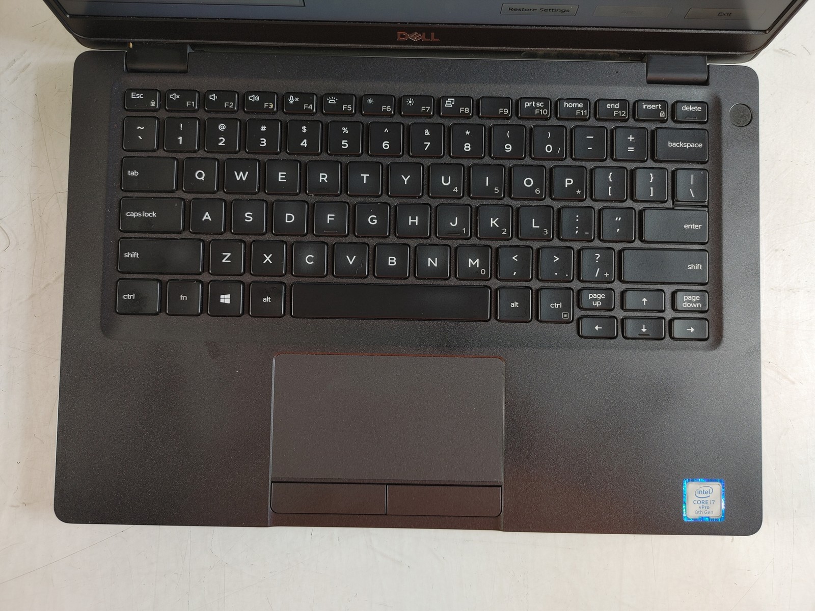Dell Latitude 5300 Core i7-8665U 1.90 GHz 16 GB DDR4 No HDD
