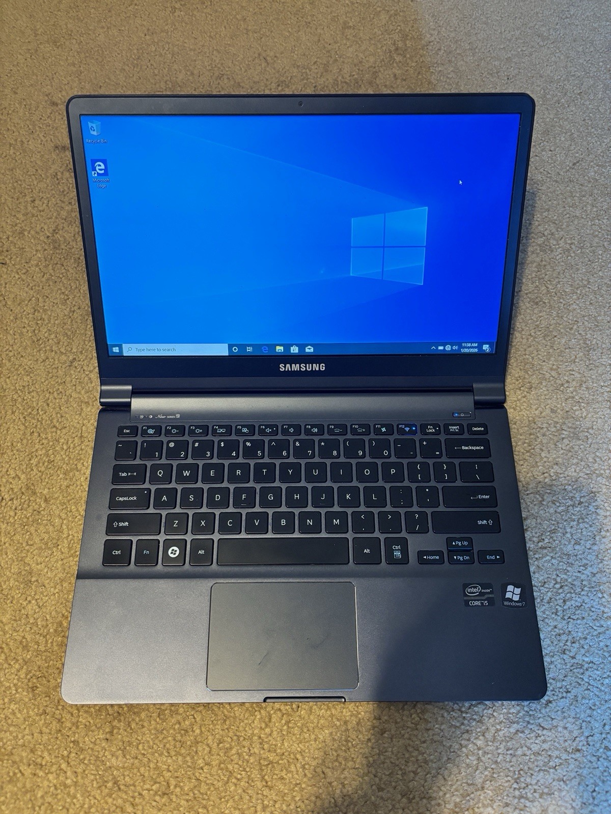 Samsung NP900X3C (Core i5 3317U, 4GB RAM, 128GB SSD)