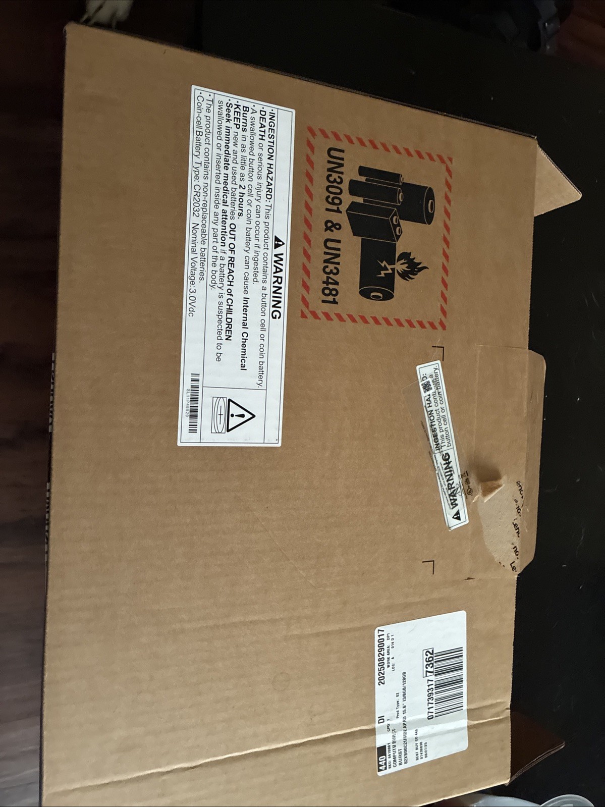 Lenovo IdeaPad Slim 3 15IANB Display: 15.6” FHD Storage: 128GB. UFS RAM: 8gb !!!
