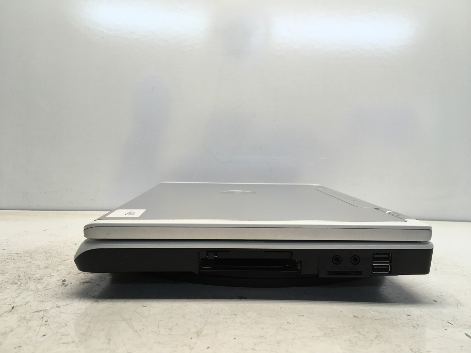 Dell Inspiron 1501 AMD Athlon 64 X2 TK-55 1.8GHz 2 GB NO HDD *DIM SCREEN*