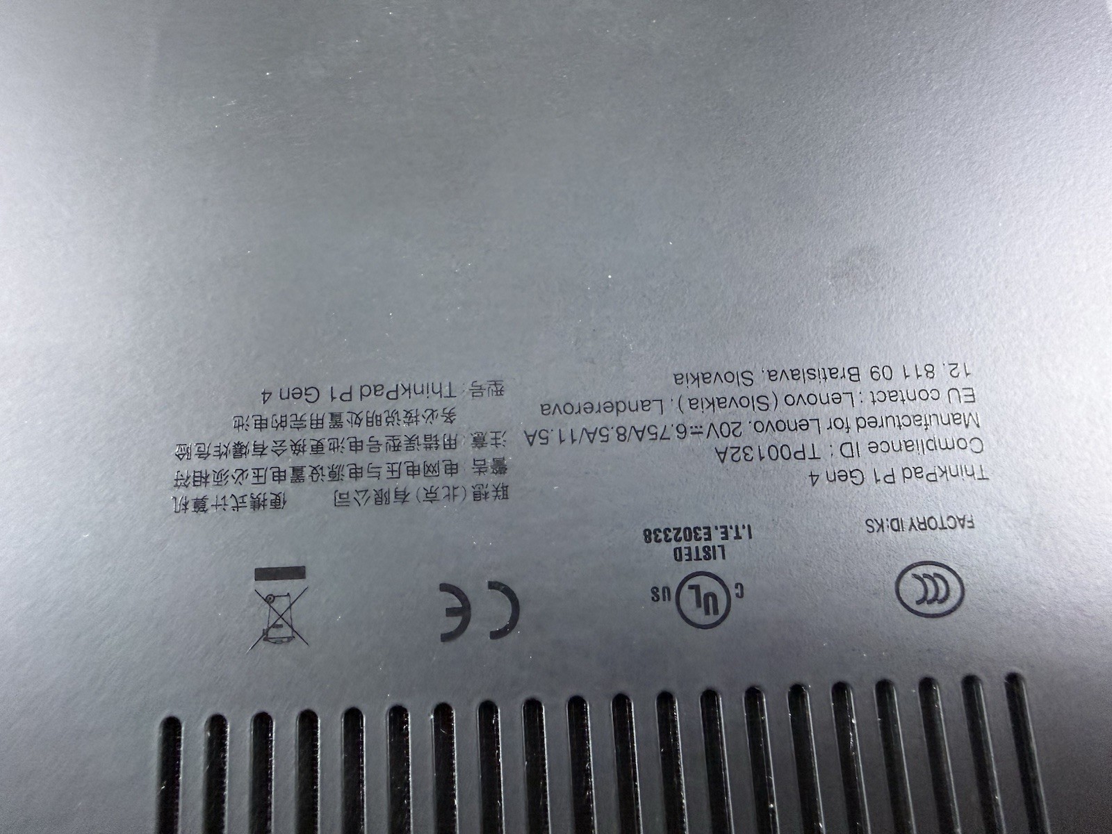 LENOVO THINKPAD P1 Gen 4 4K I7-11850H 512GB 16GB NVIDIA T1200 WIN11 NO BATTERY
