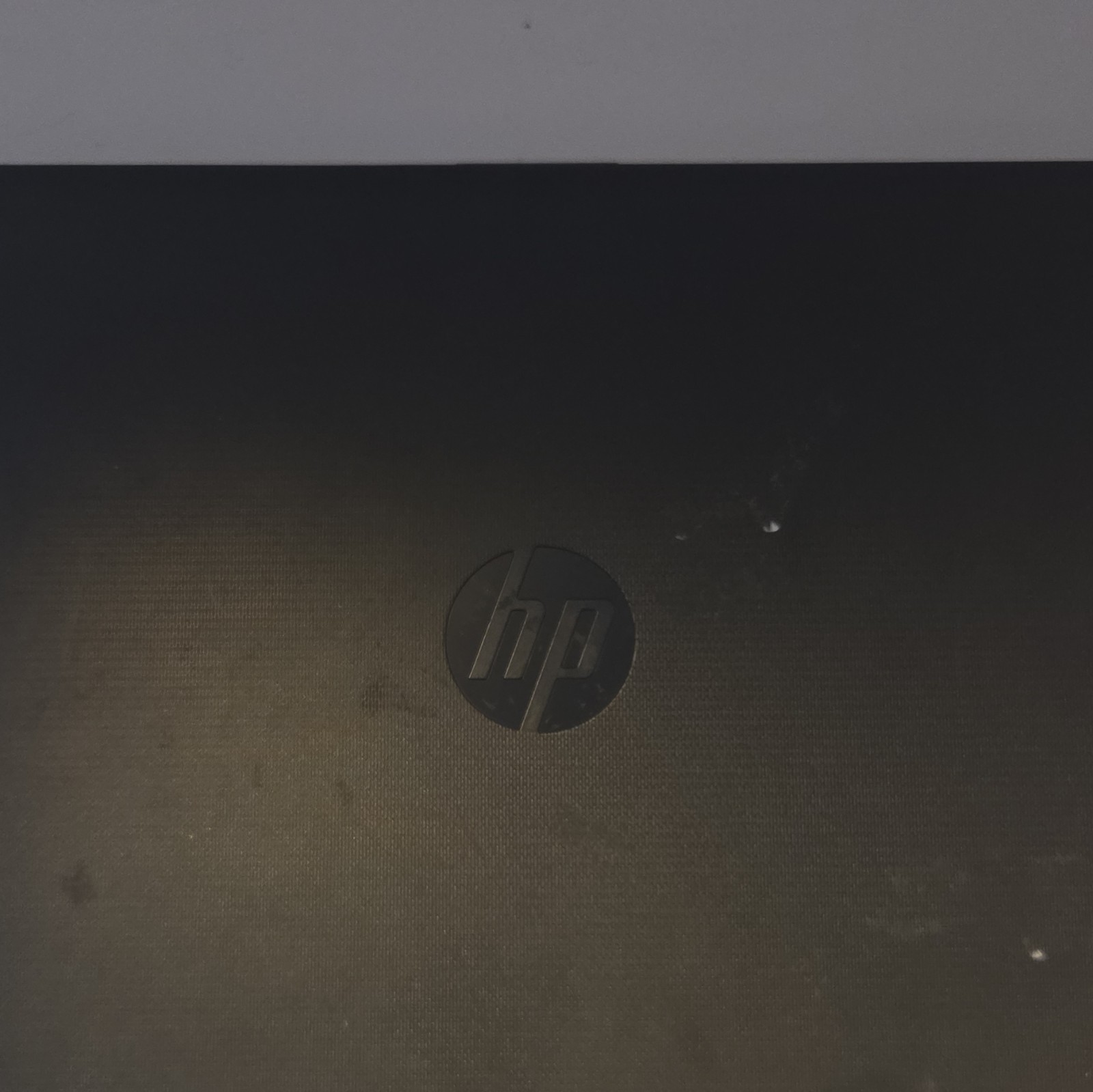 HP DB0011DX 15.6in Laptop AMD A6 4GB RAM 1TB HDD Windows 10 CHARGER INCLUDED