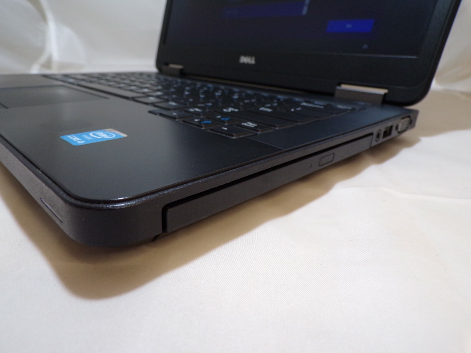 Dell Latitude E5440, 320GB HDD, 8GB Memory, i5, 14″ Laptop, Windows 10 Pro