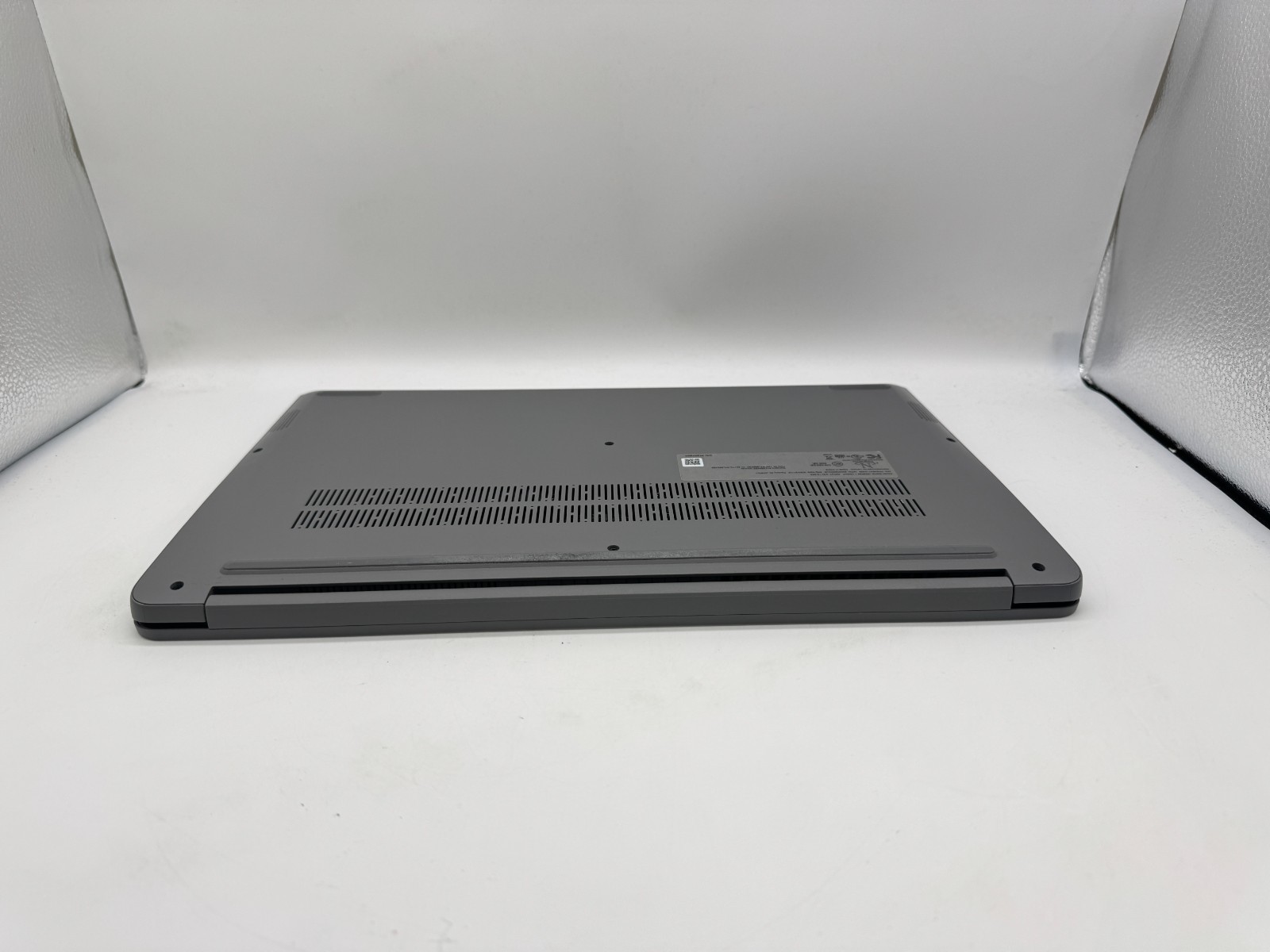 Lenovo Ideapad 1 15IAU7 15.6″ Touch laptop Intel Core i3 256GB 8GB 82QD00DHUS