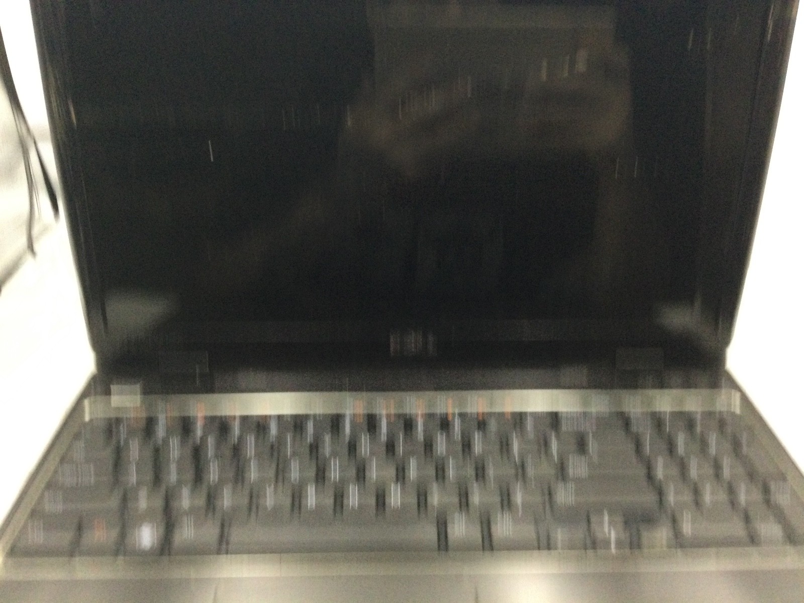 DELL INSPIRON N5110 – FOR PARTS – INTEL CORE I5 – NO RAM – READ DESCRIPTION – BB
