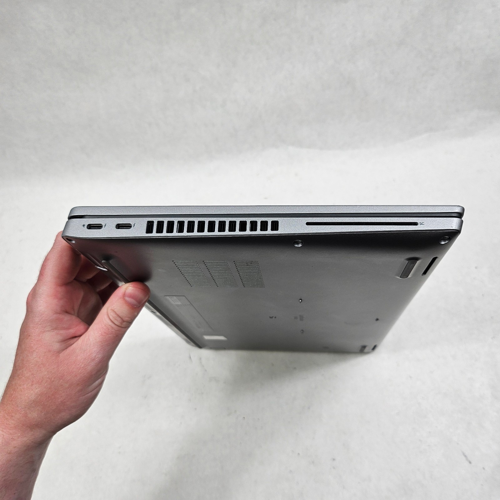 Dell Latitude 5430 14″ FHD Touch Core i7-1265U vPro 1.80GHz 512GB SSD 16GB RAM