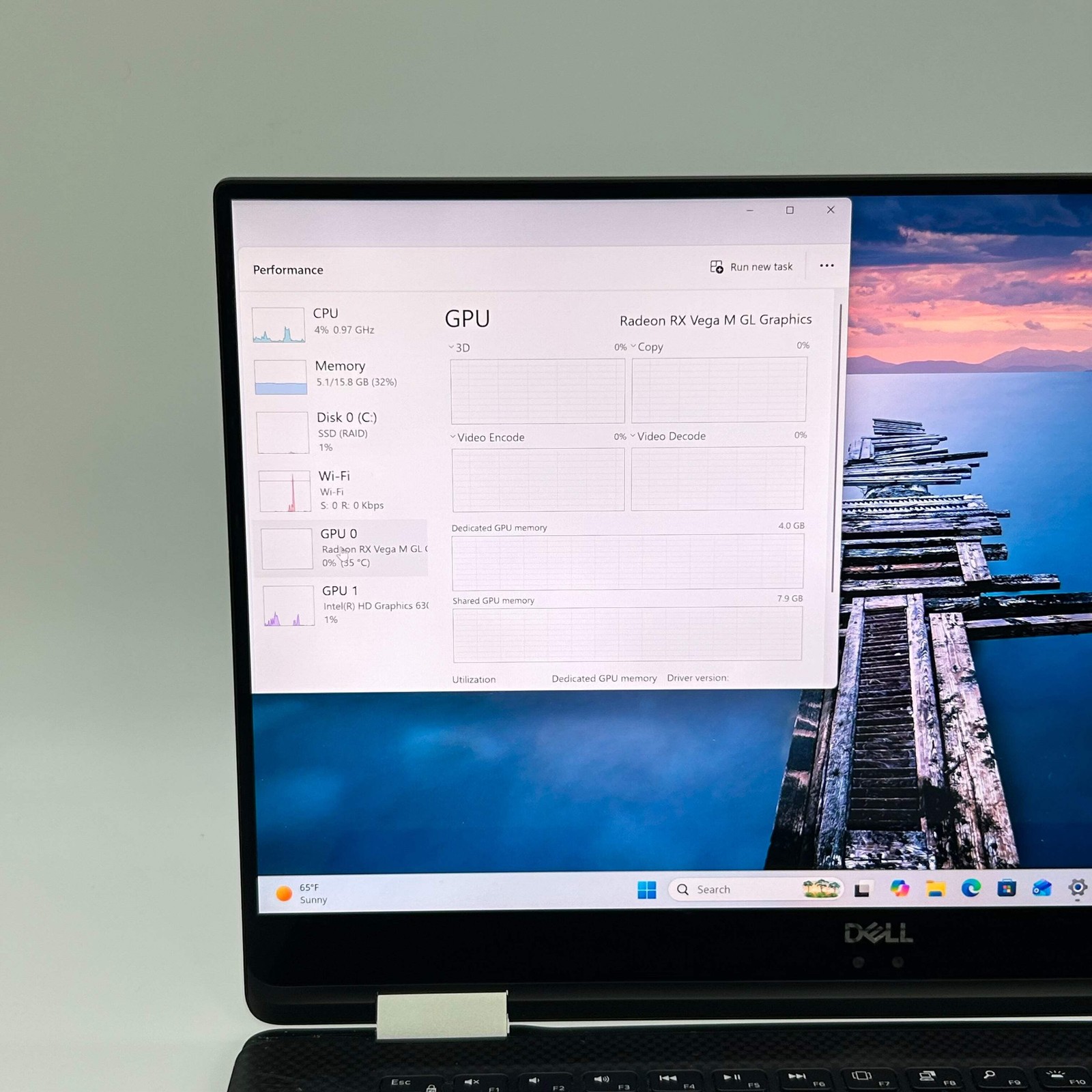 Dell XPS 15 9575 15.6″ Touch 2-in-1 Laptop – i7-8705G 3.10GHz 16GB RAM 256GB SSD