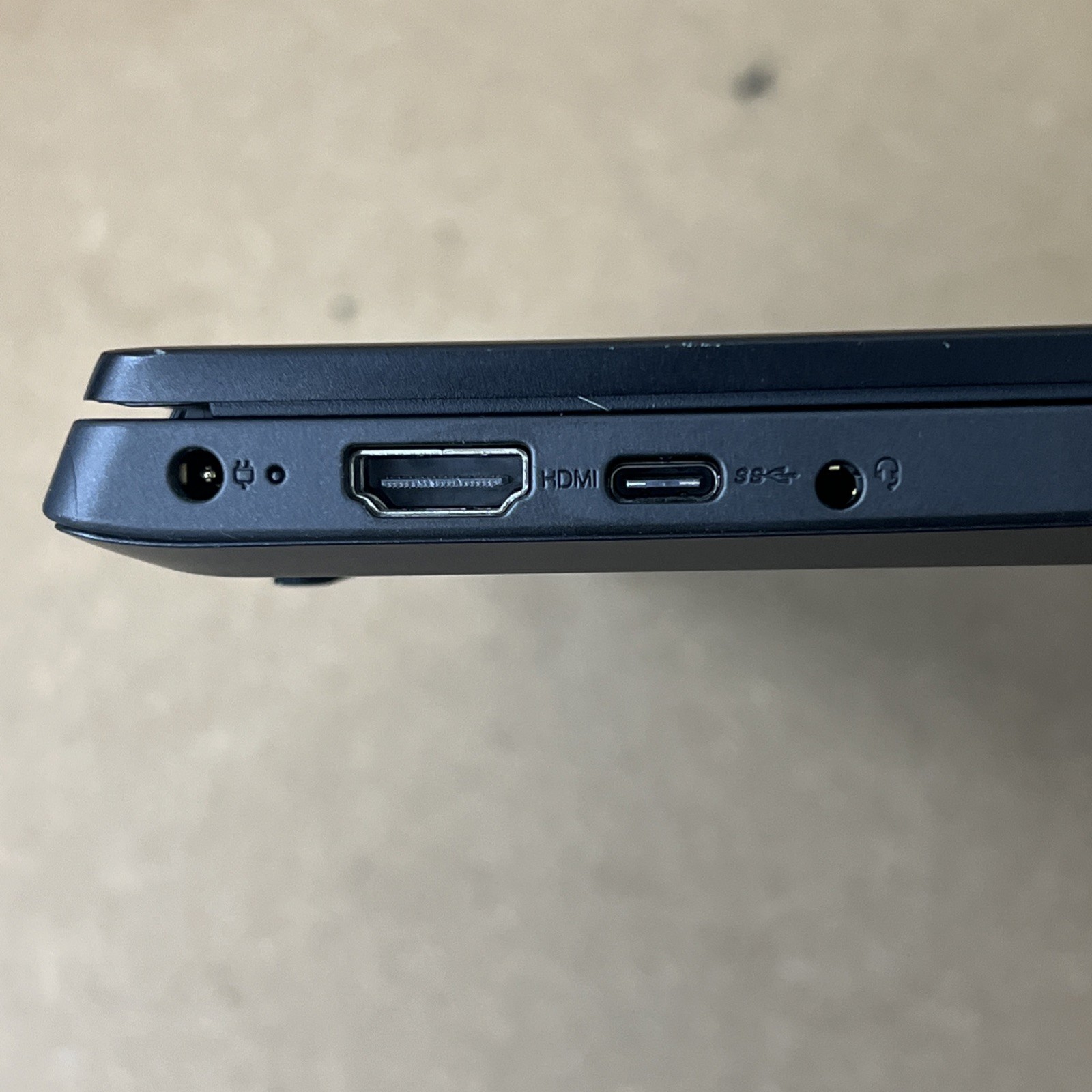Lenovo IdeaPad S340-IIL Touch i3-1005G1 8GB Ram 256GB – Fair *For Parts, Read*