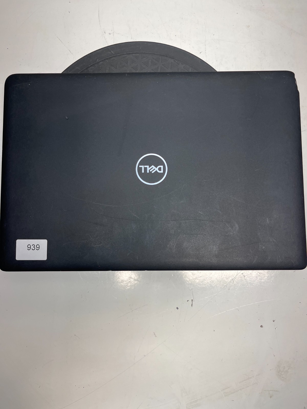Dell Latitude 3500 Intel Core i3-8th Gen. – Parts/Repair
